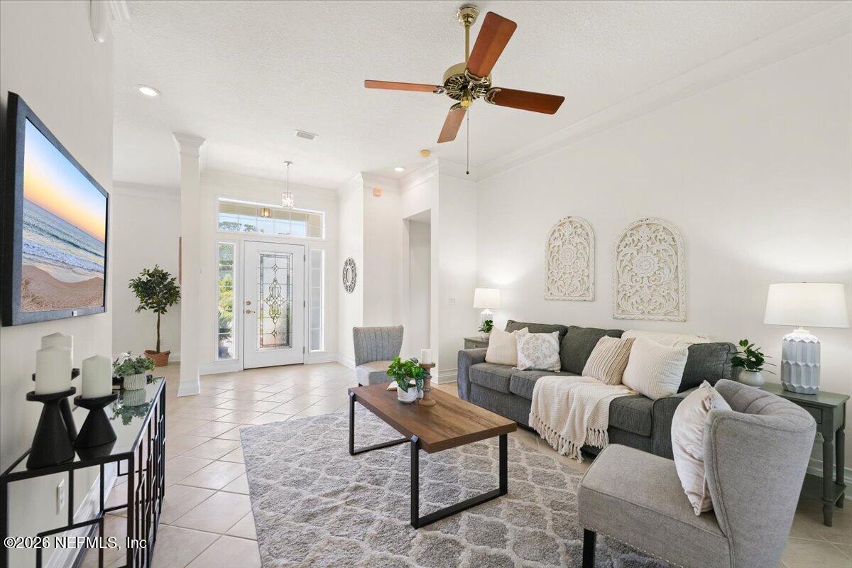 609 W SURF SPRAY Lane