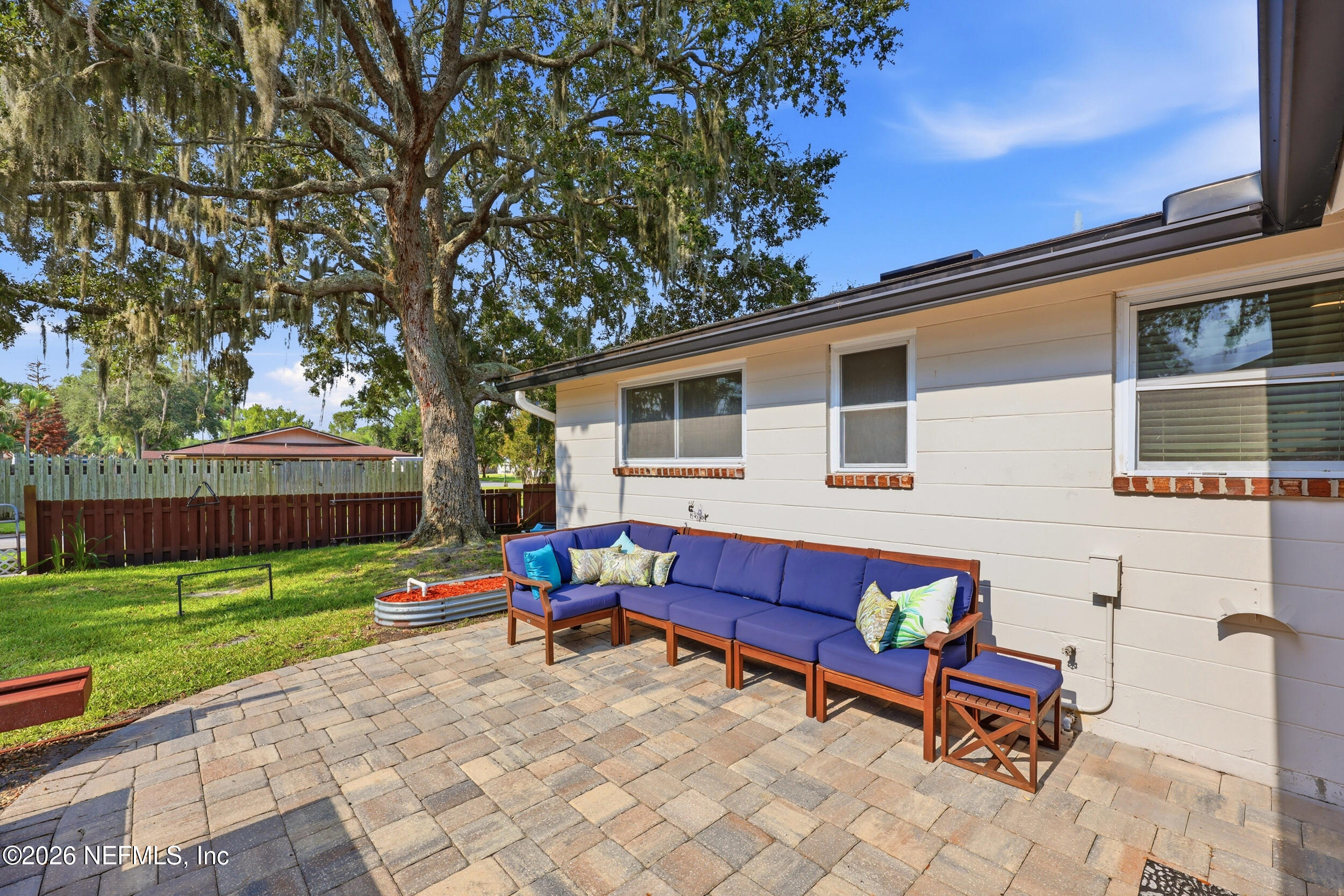 2503 LIBERTY Lane