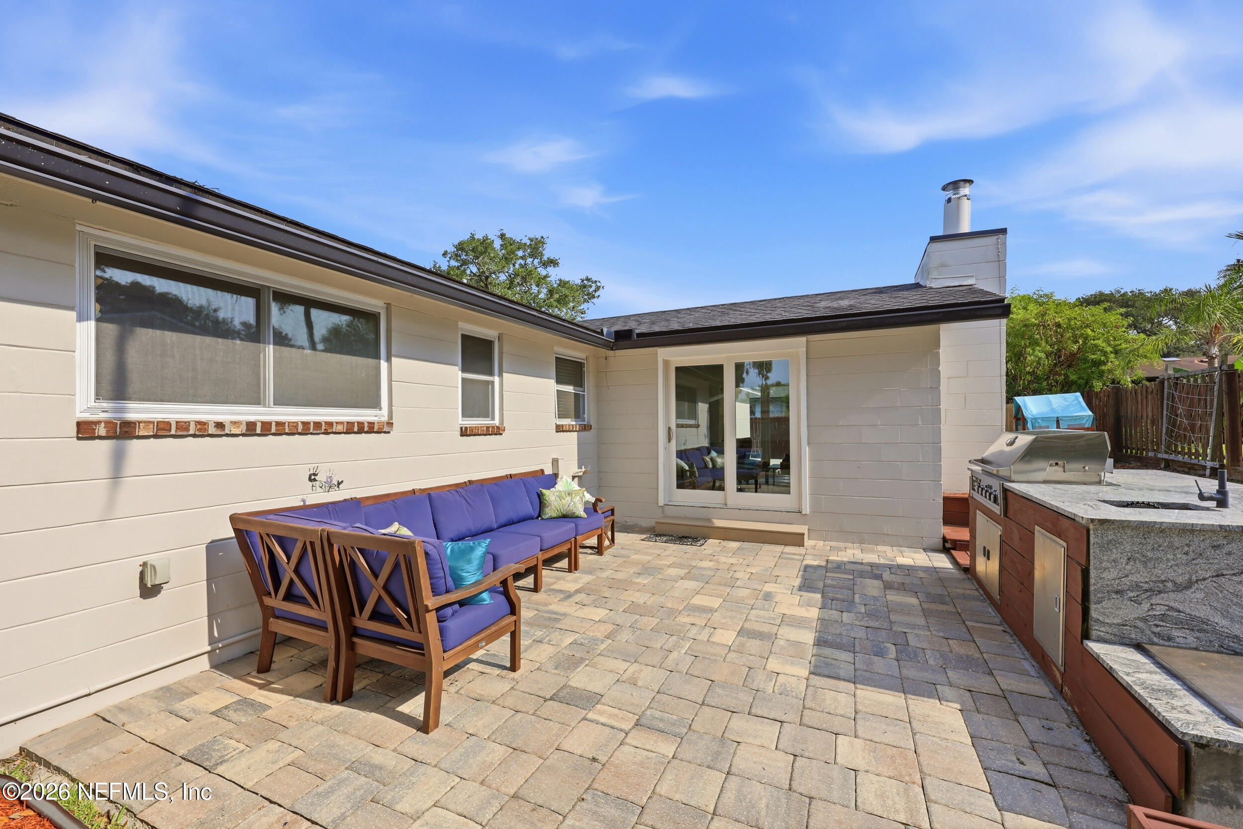 2503 LIBERTY Lane