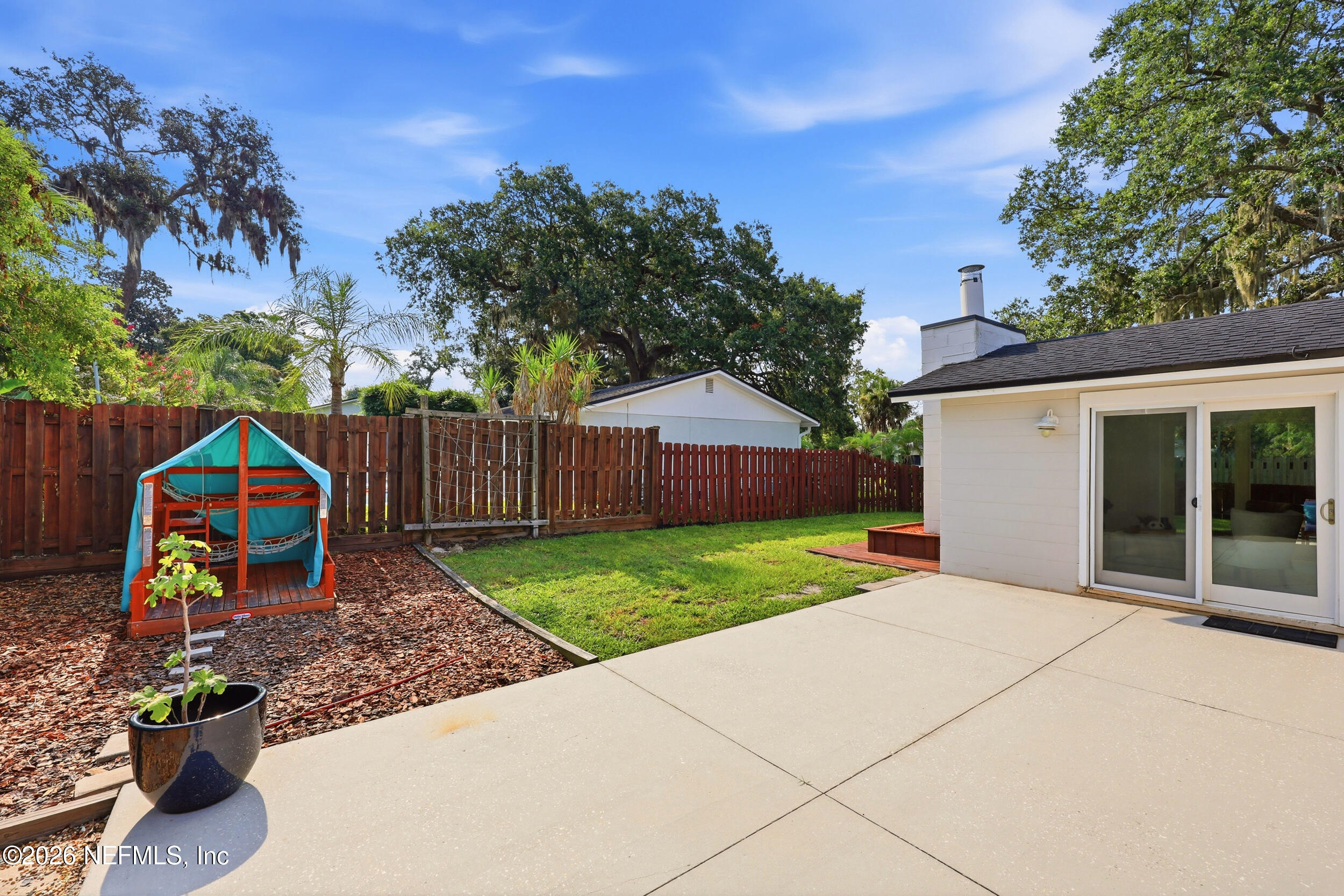 2503 LIBERTY Lane