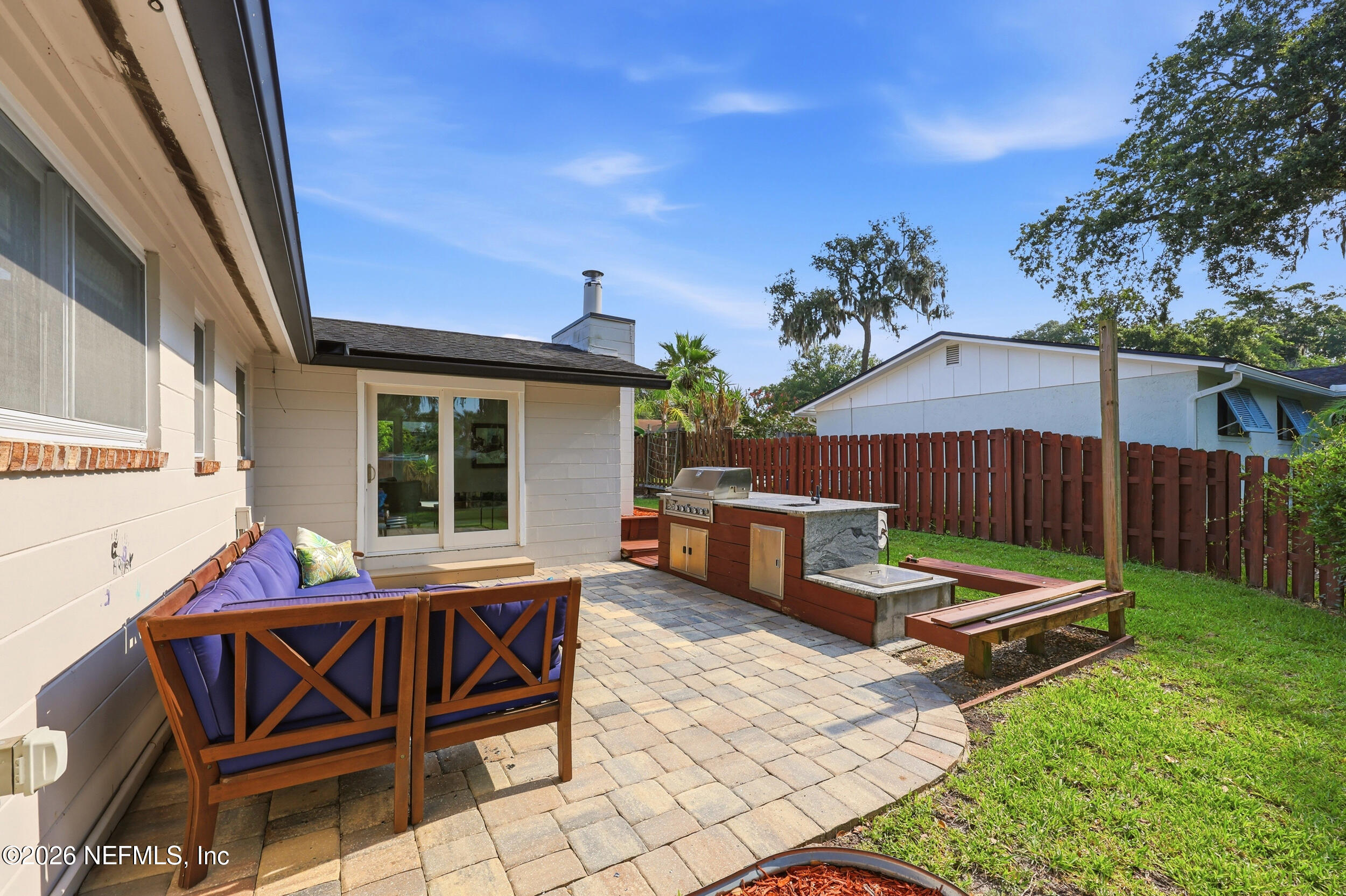 2503 LIBERTY Lane