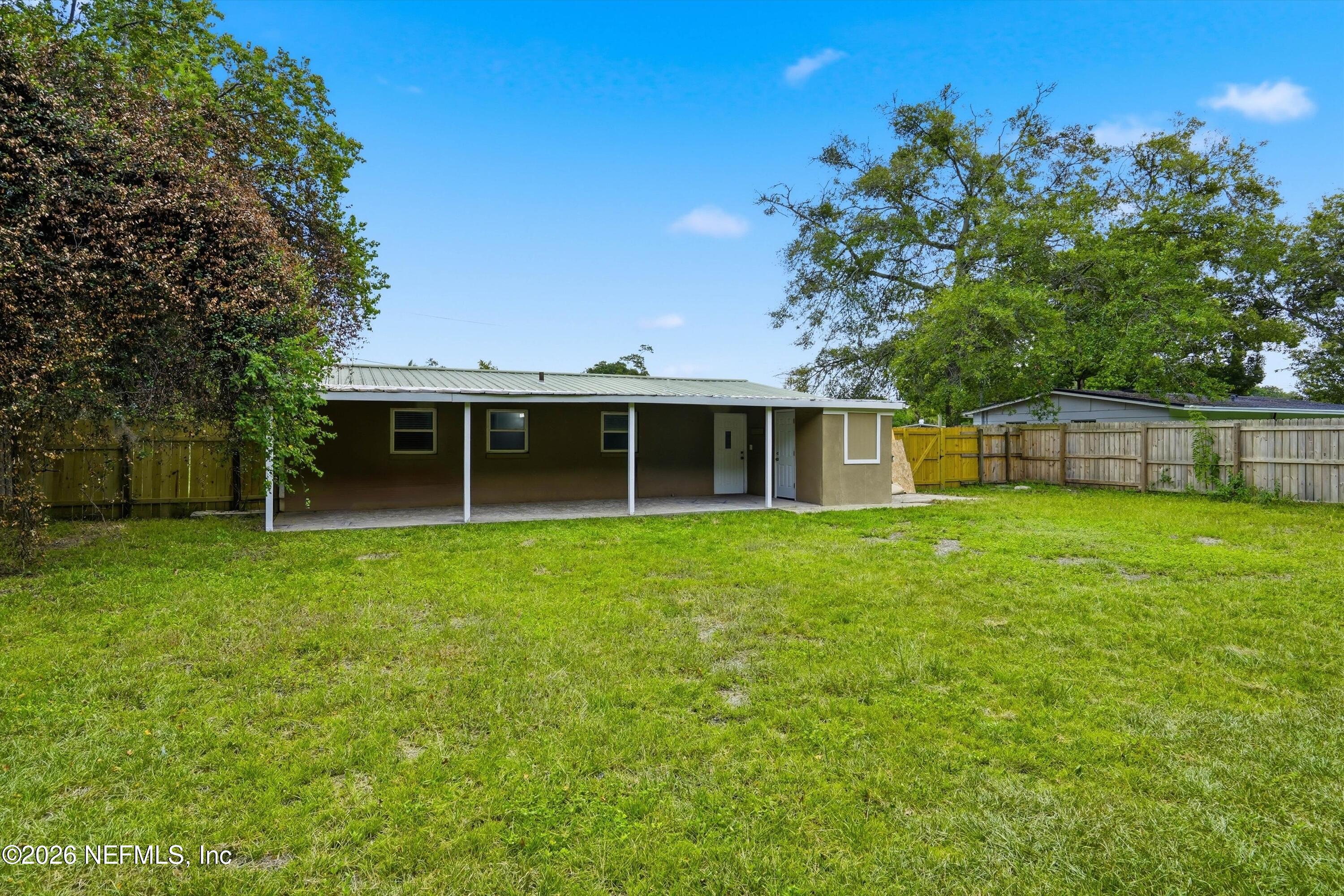 1932 KUSAIE Drive