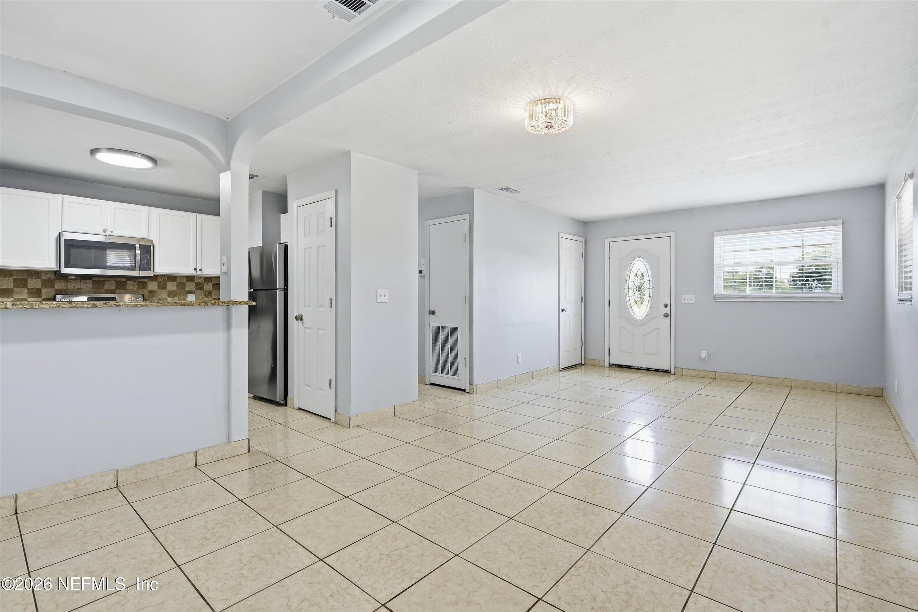 1932 KUSAIE Drive