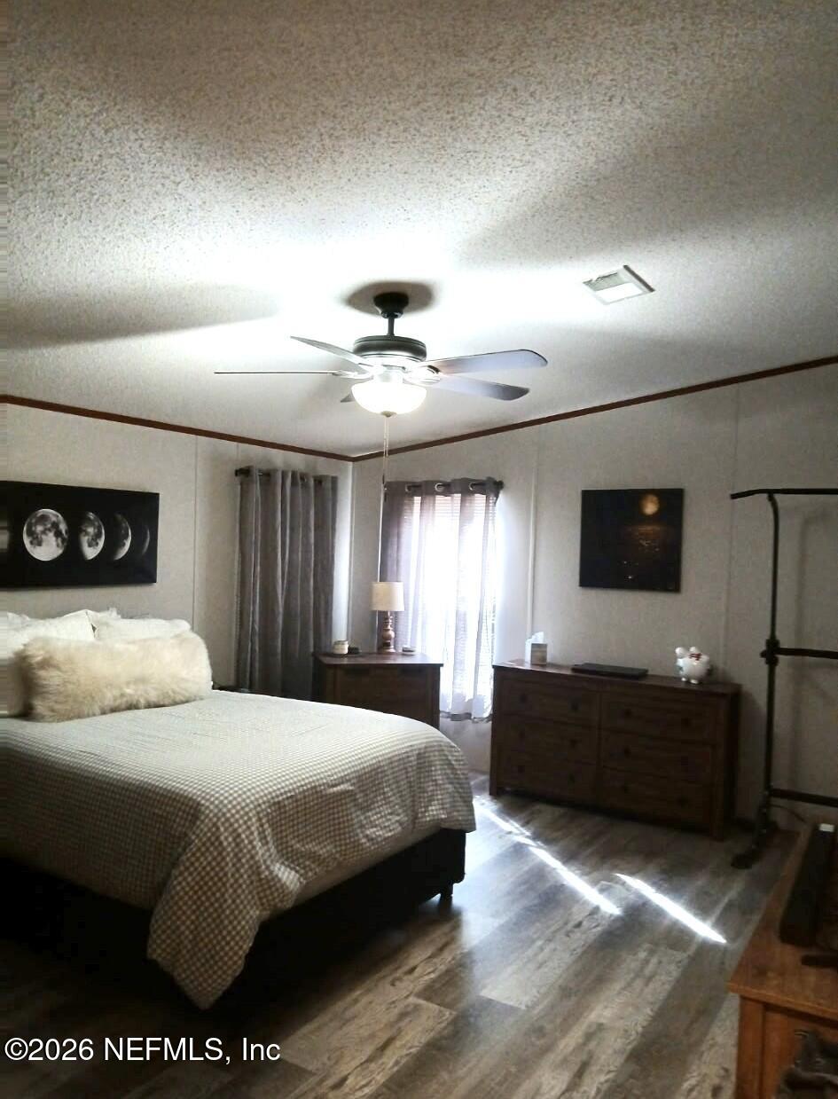 1901 PEREGRINE Place
