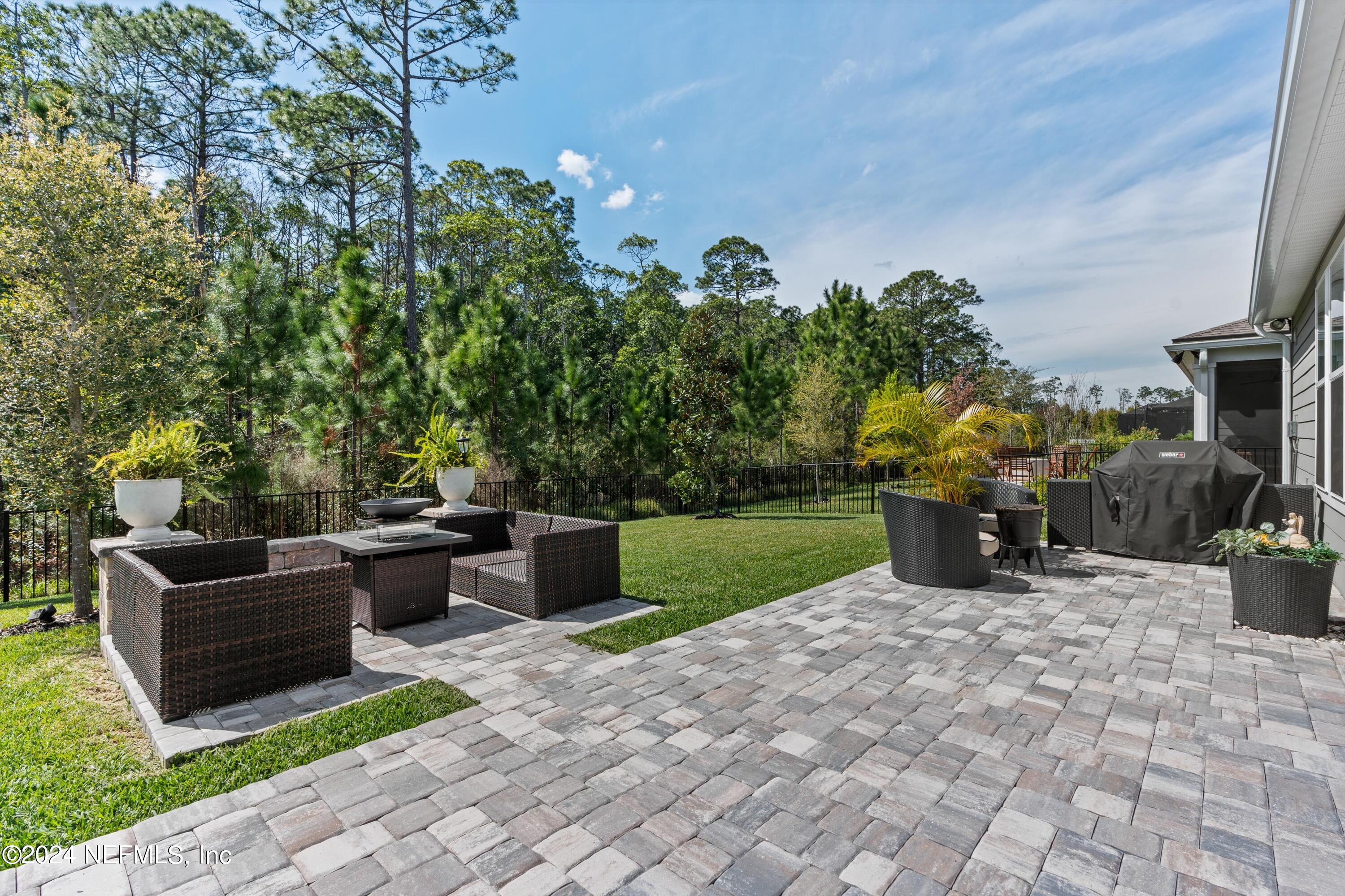 11166 TOWN VIEW Drive