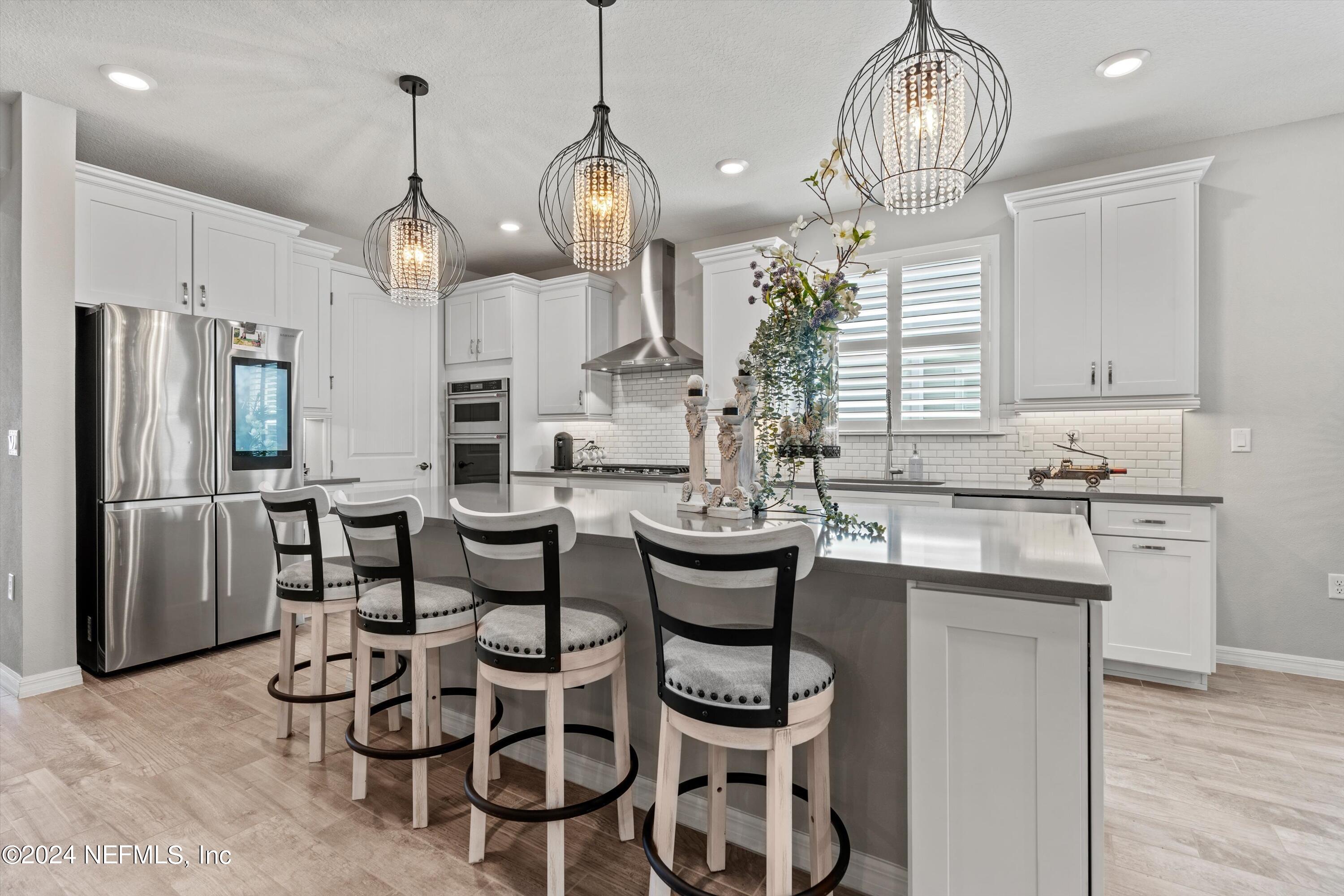 11166 TOWN VIEW Drive