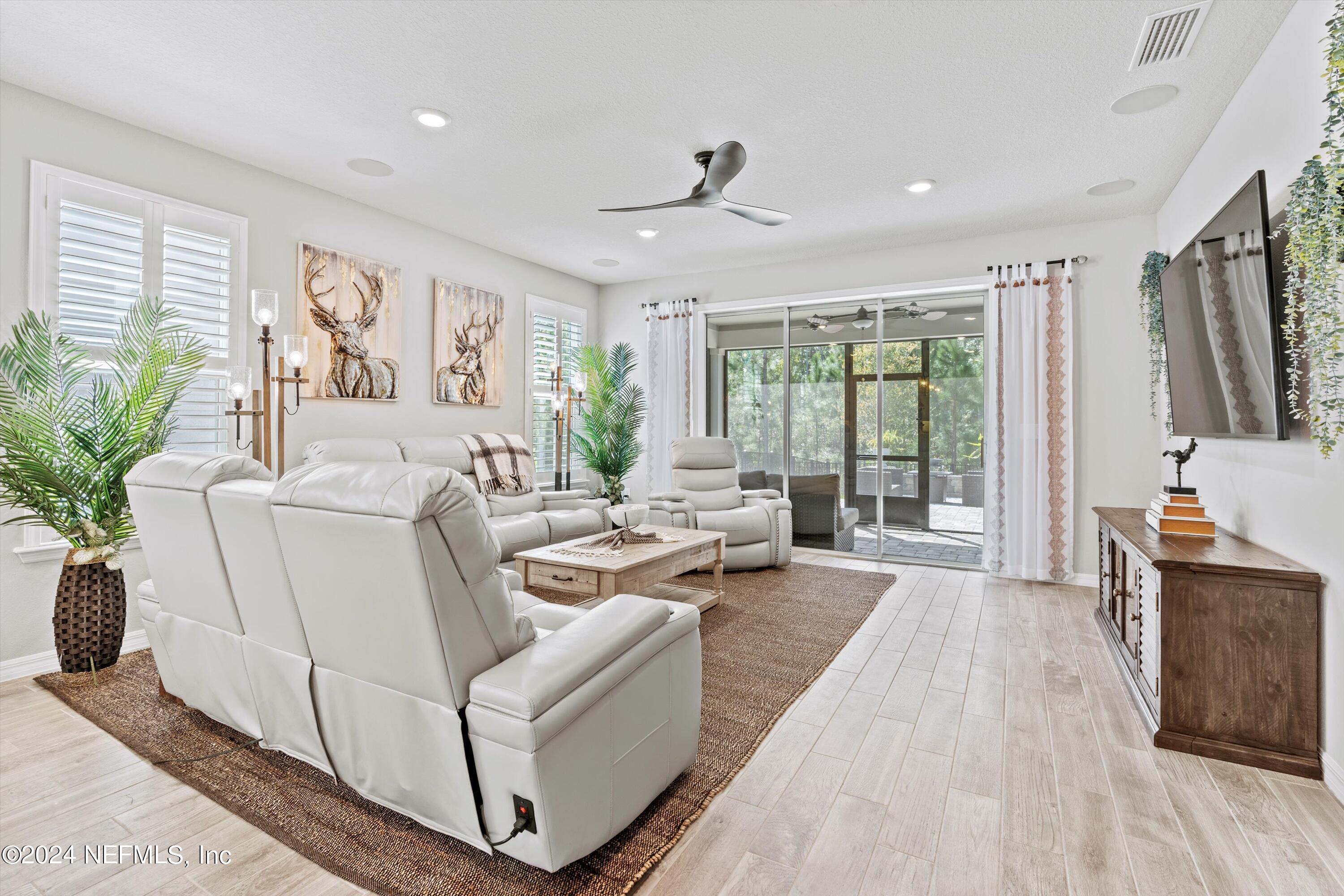 11166 TOWN VIEW Drive