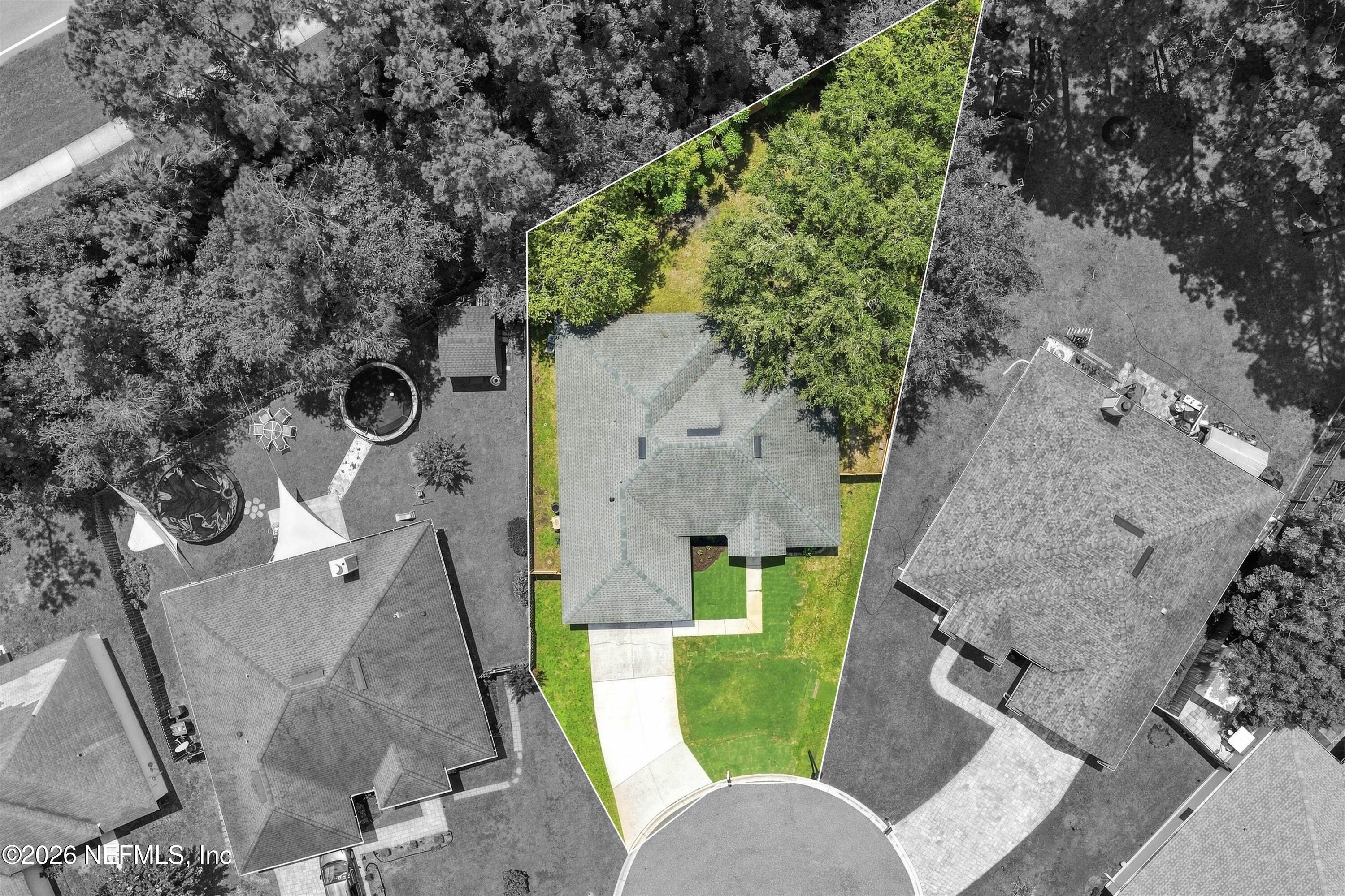 8168 LEAFCREST Drive