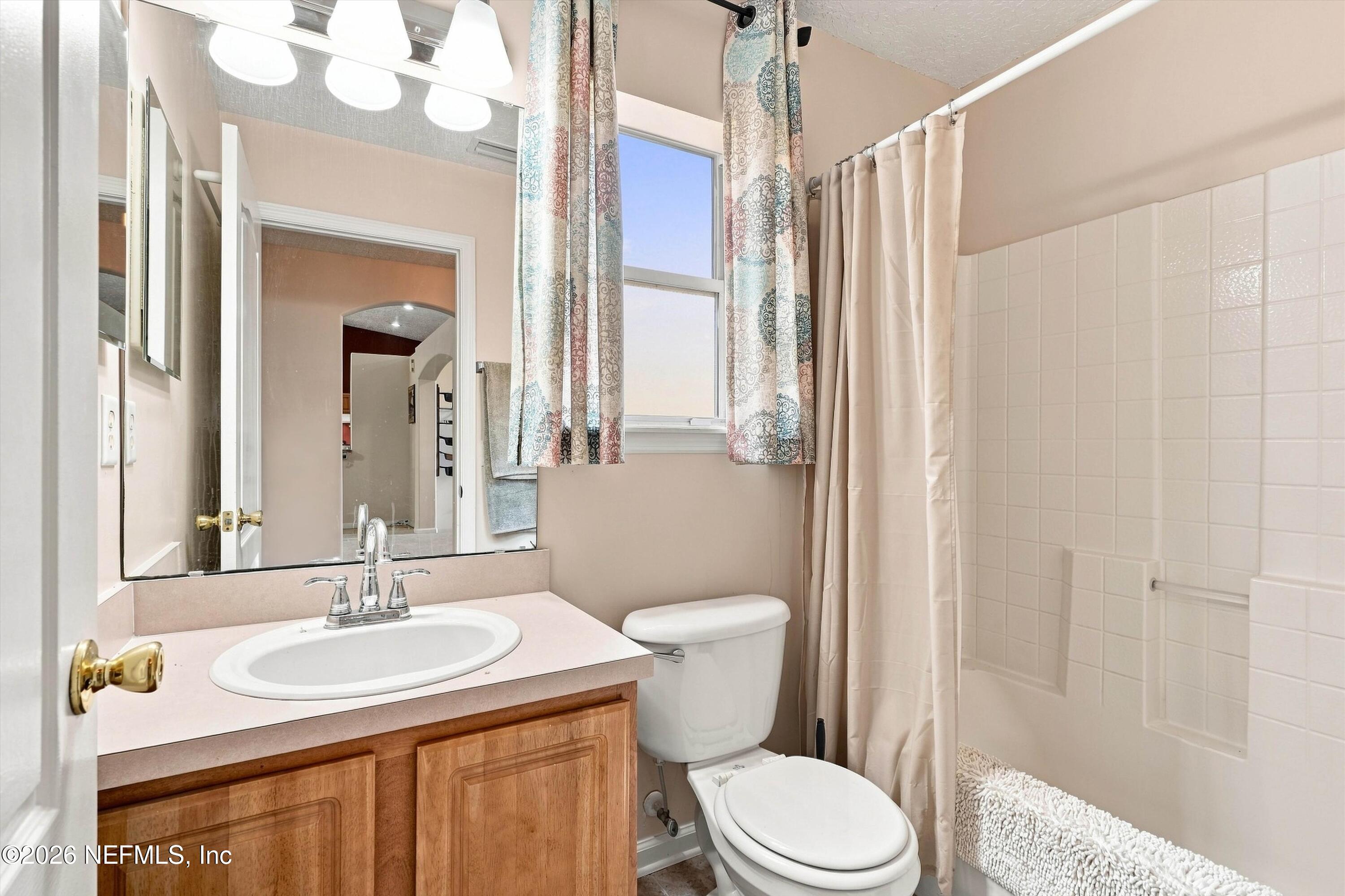 8168 LEAFCREST Drive