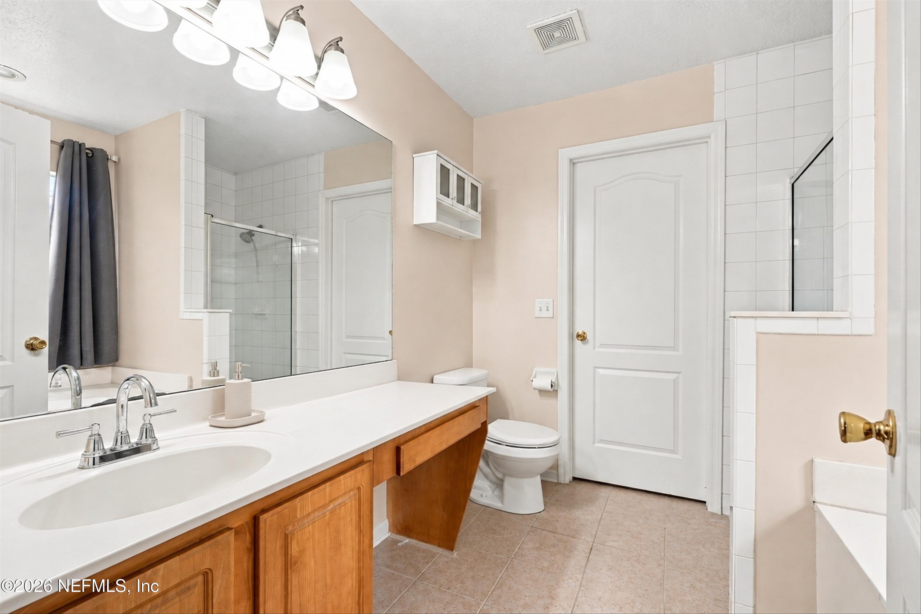 8168 LEAFCREST Drive