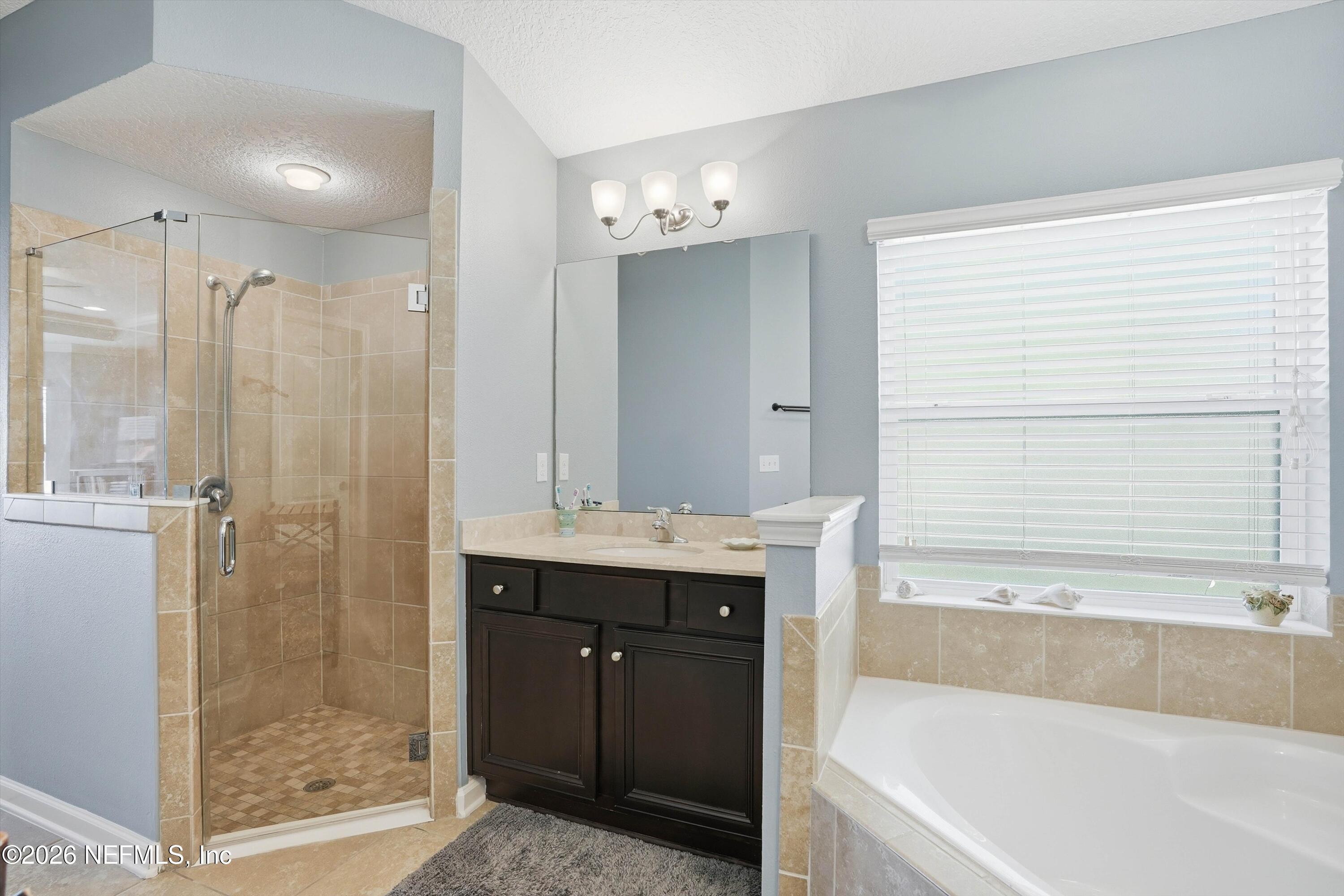 5175 CLAPBOARD CREEK Drive