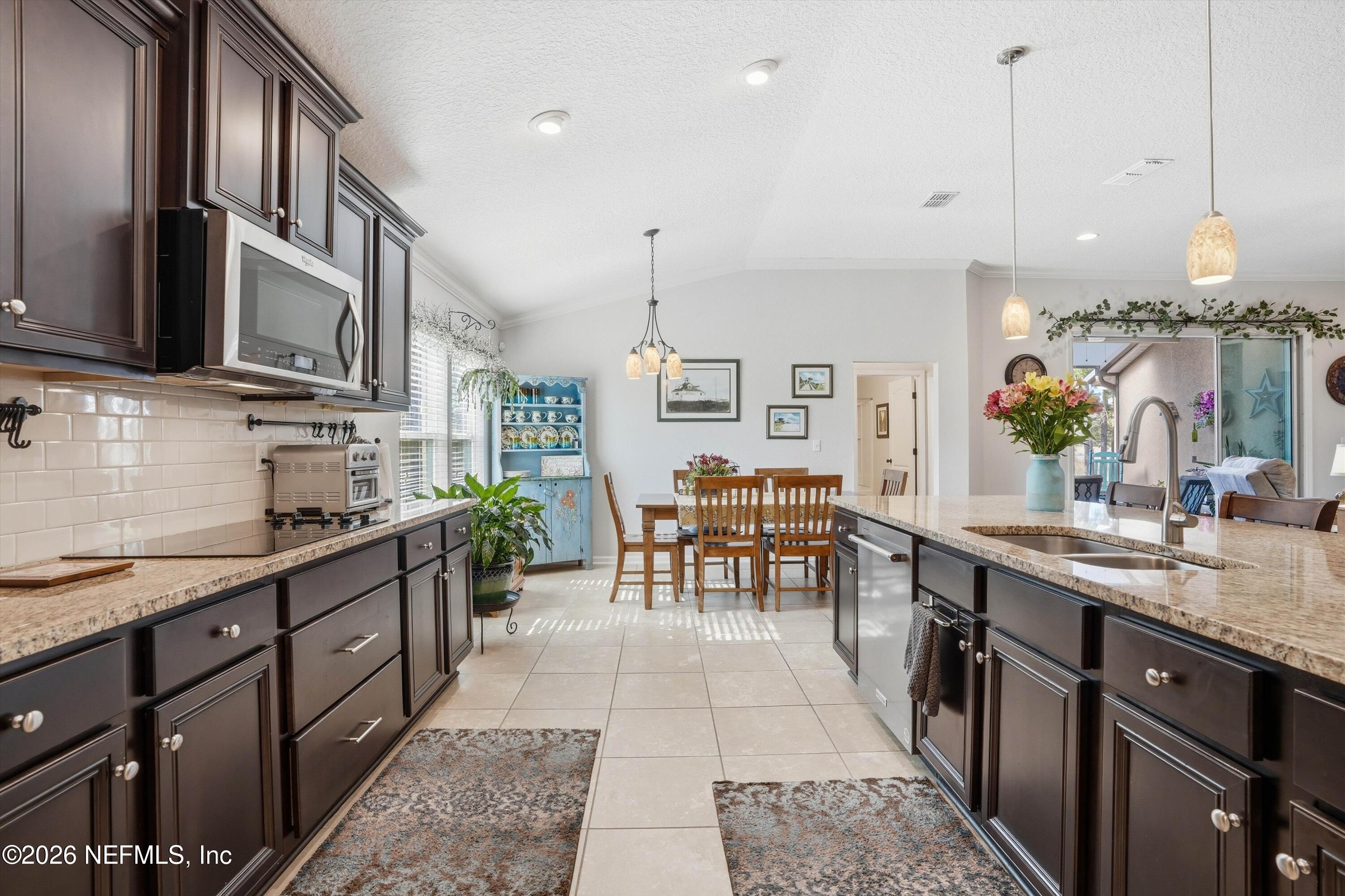 5175 CLAPBOARD CREEK Drive