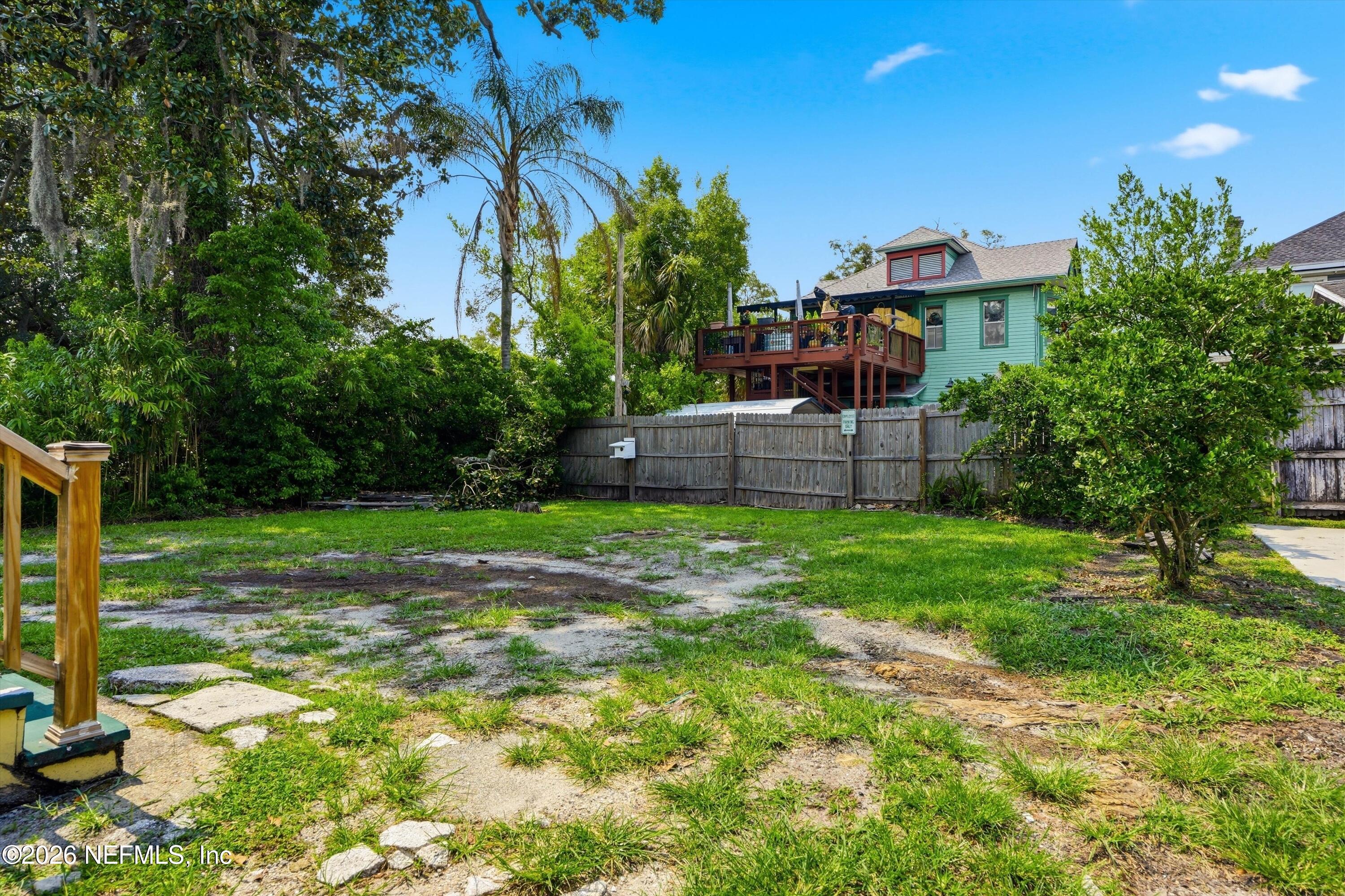 2223 HERSCHEL Street A