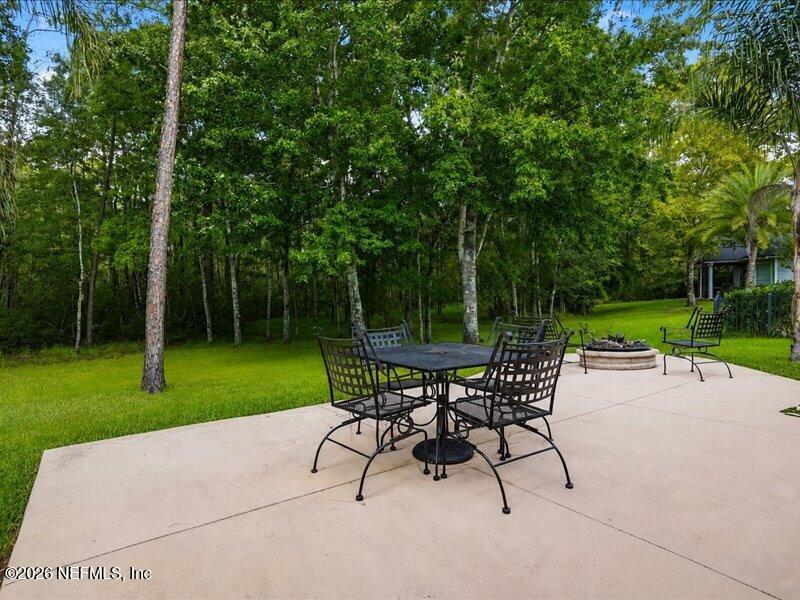 2388 COUNTRY SIDE Drive