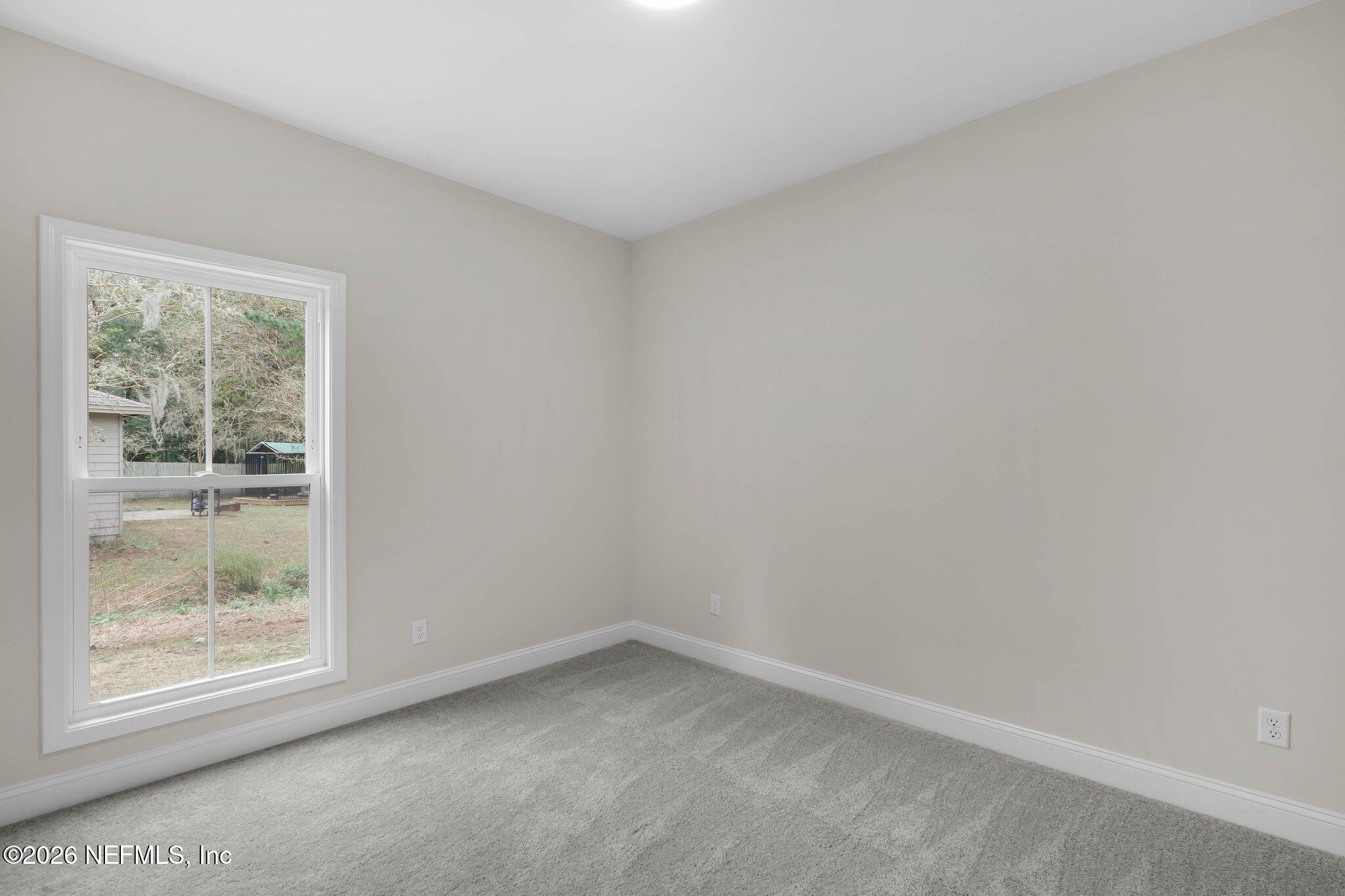 124 CREEKWOOD Circle
