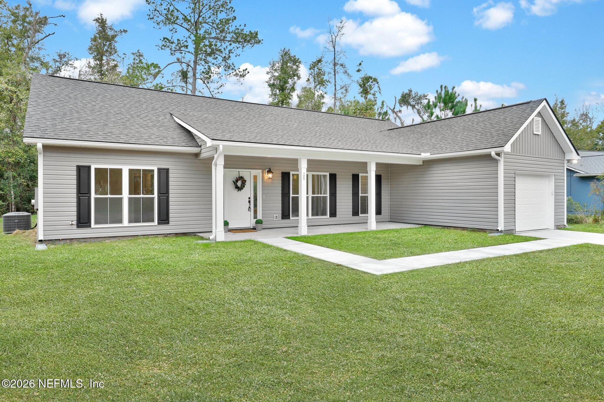 124 CREEKWOOD Circle