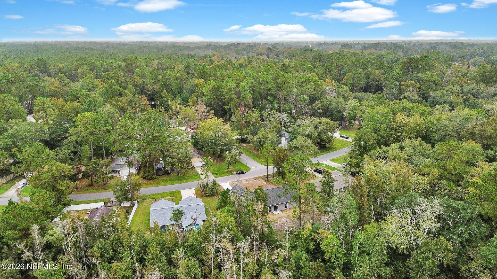 124 CREEKWOOD Circle