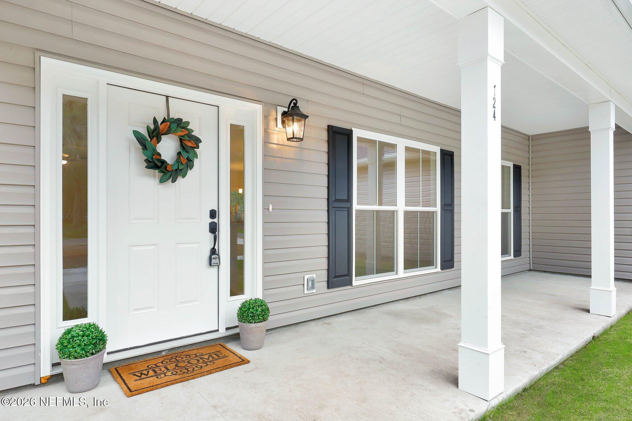 124 CREEKWOOD Circle