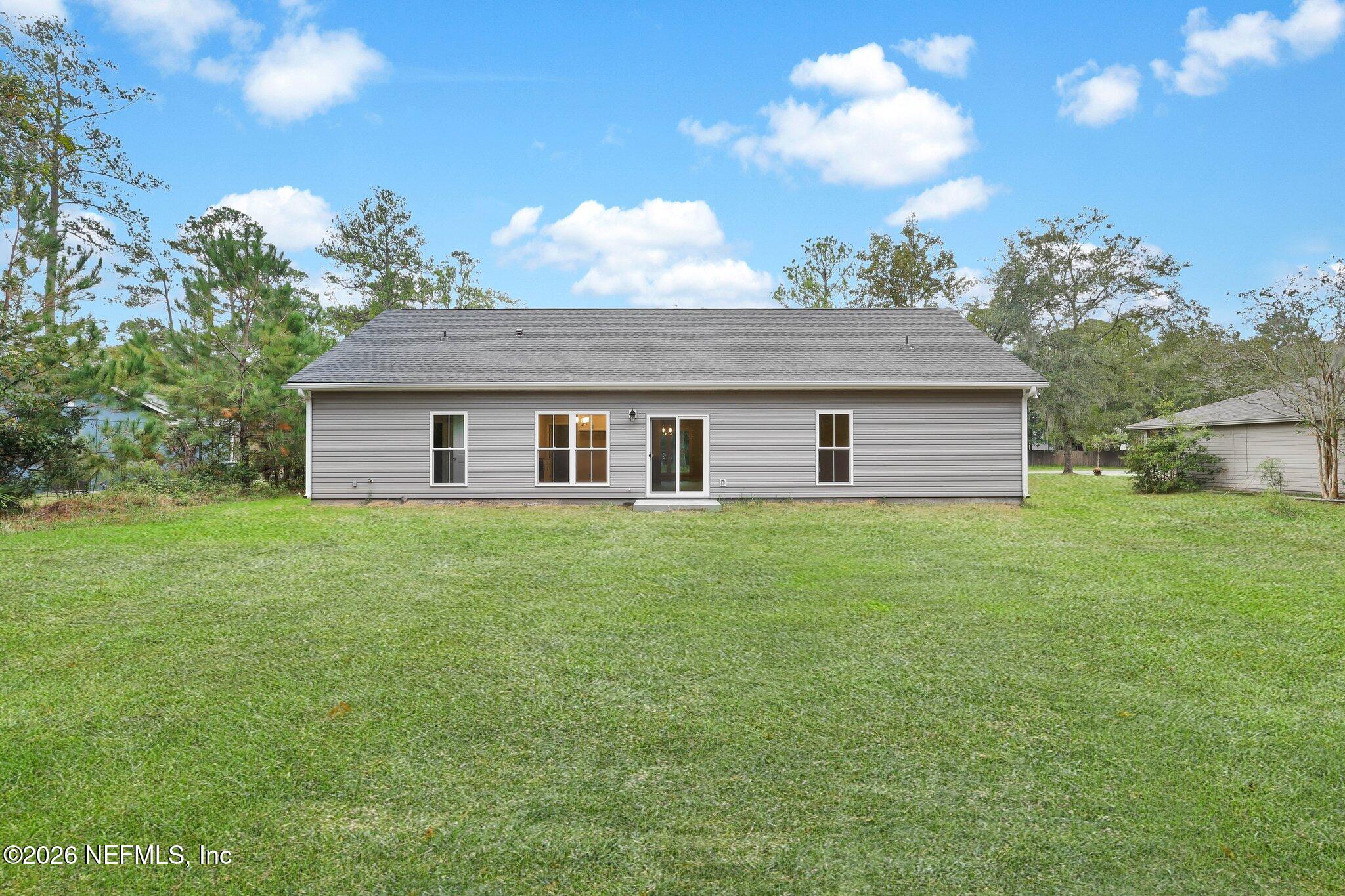 124 CREEKWOOD Circle