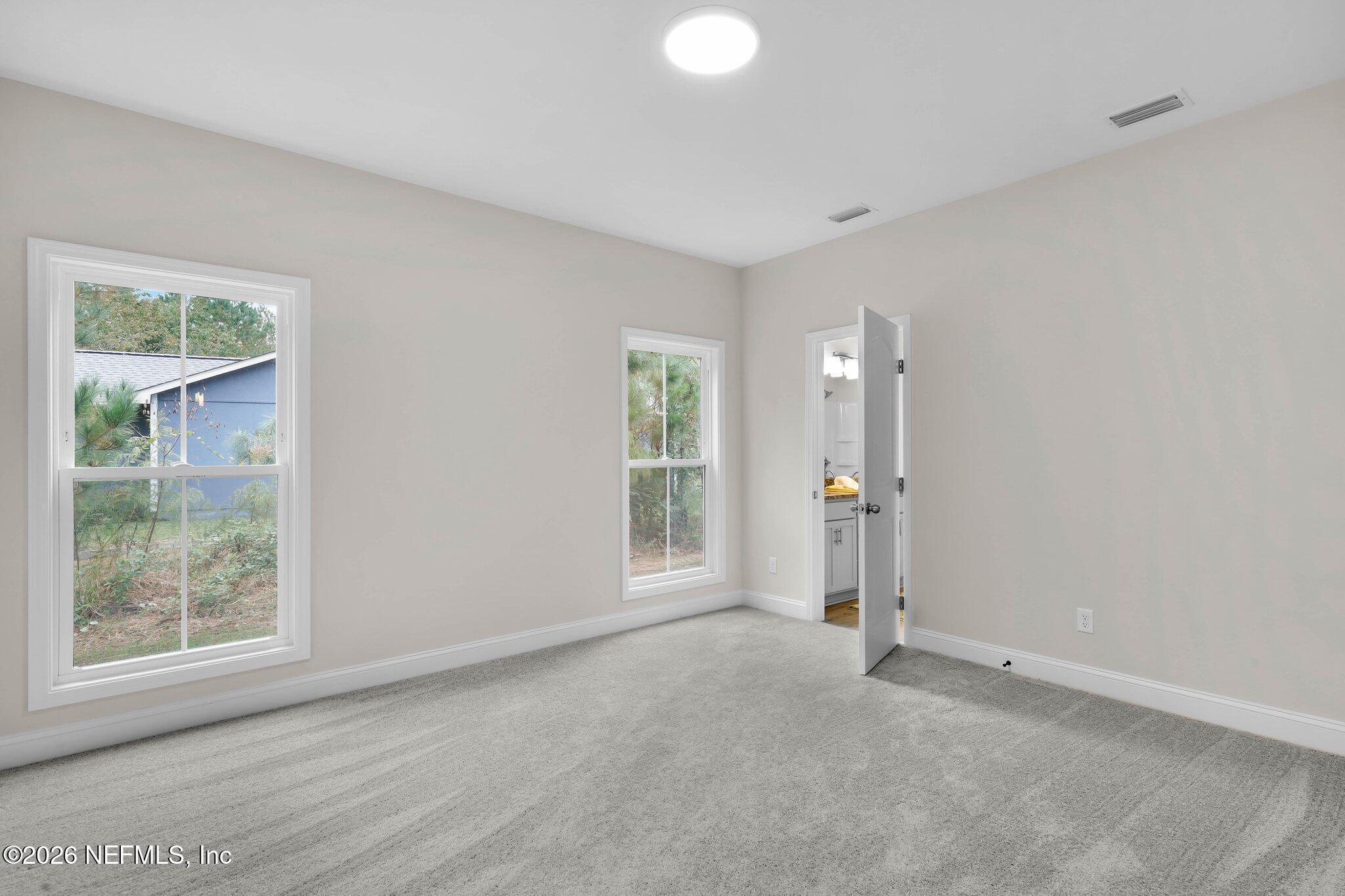 124 CREEKWOOD Circle