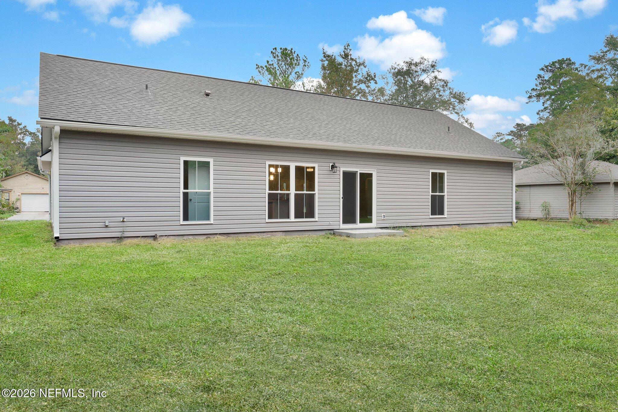 124 CREEKWOOD Circle