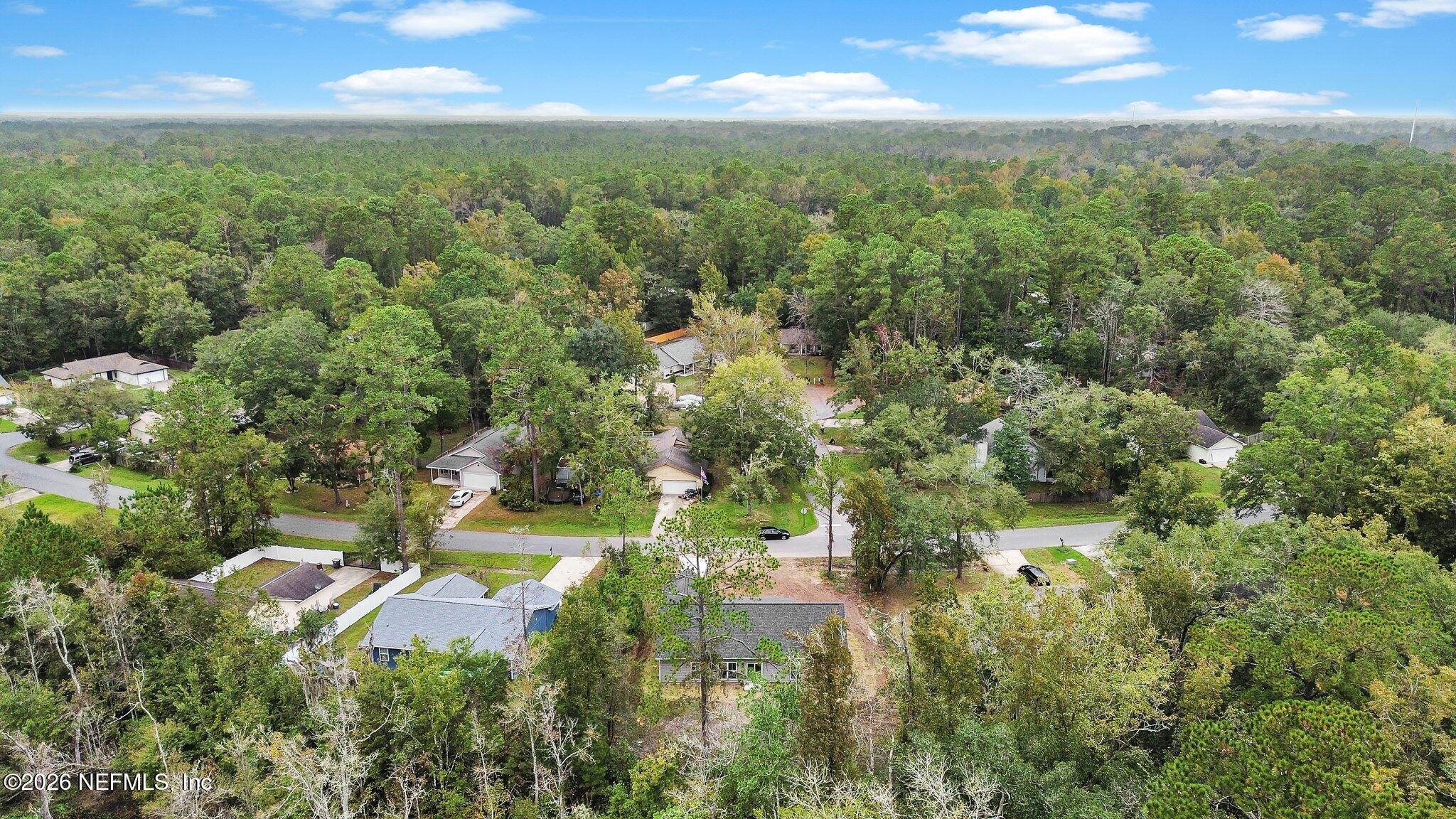 124 CREEKWOOD Circle