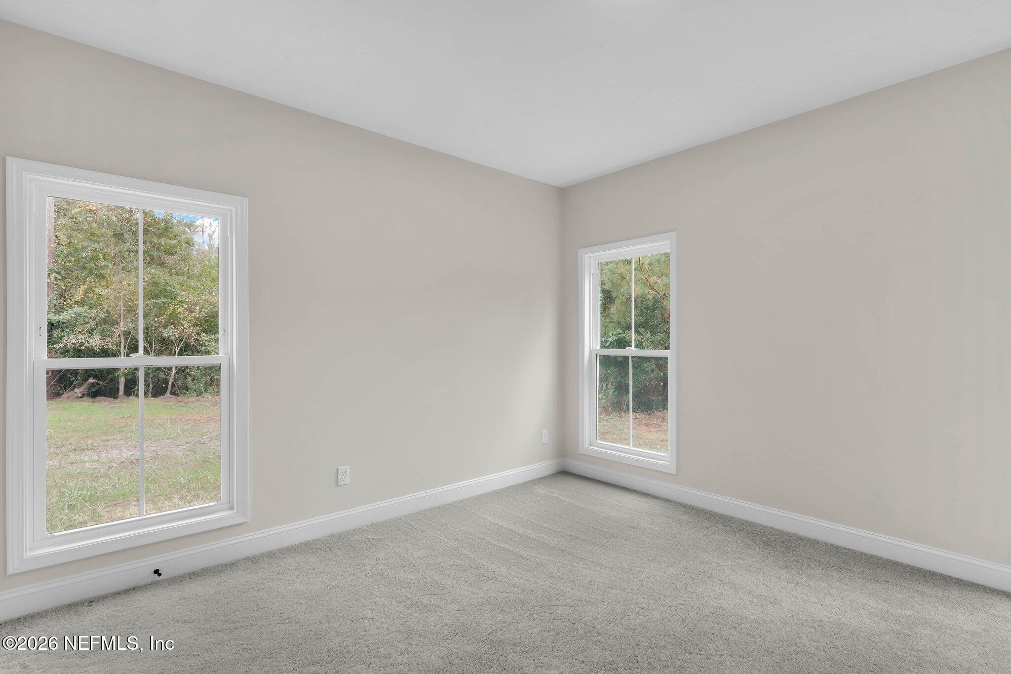 124 CREEKWOOD Circle