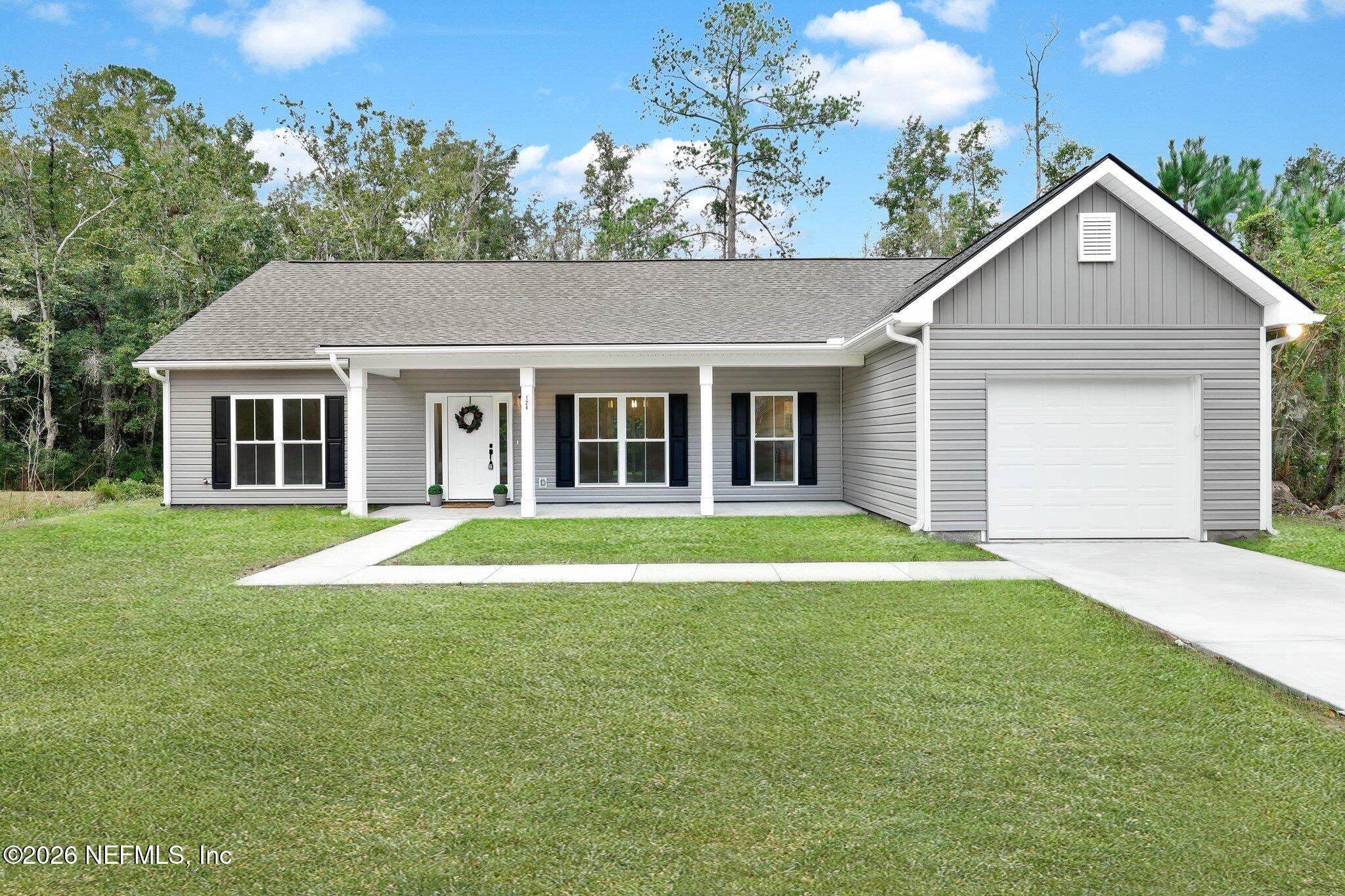 124 CREEKWOOD Circle