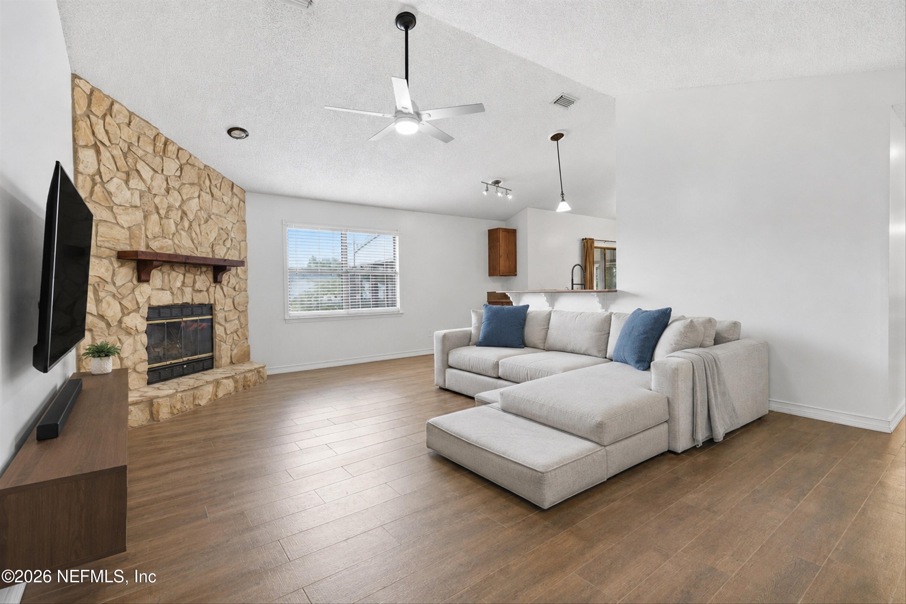 7395 PETRELL Drive