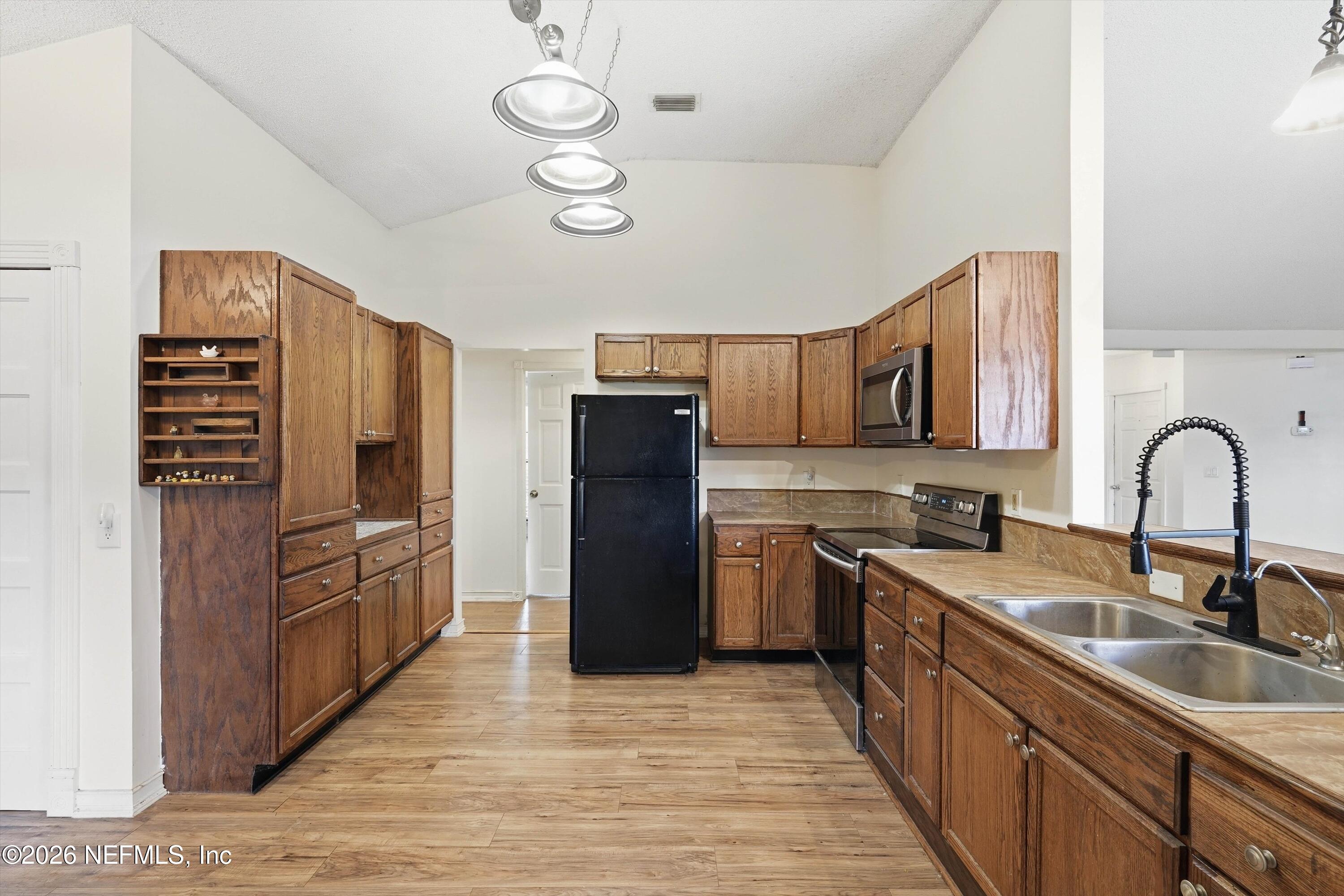 7395 PETRELL Drive