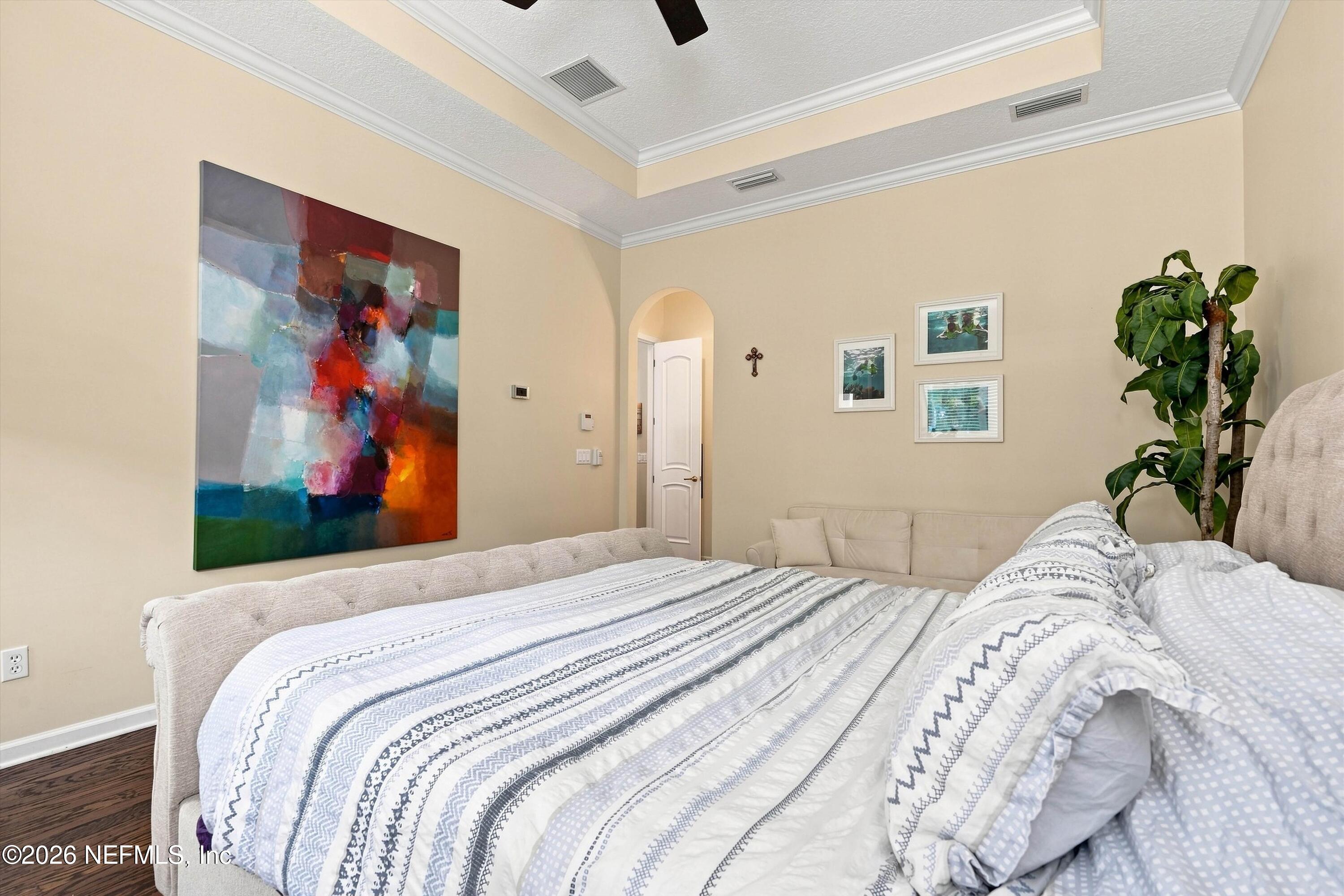 570 SADDLESTONE Drive, St. Johns