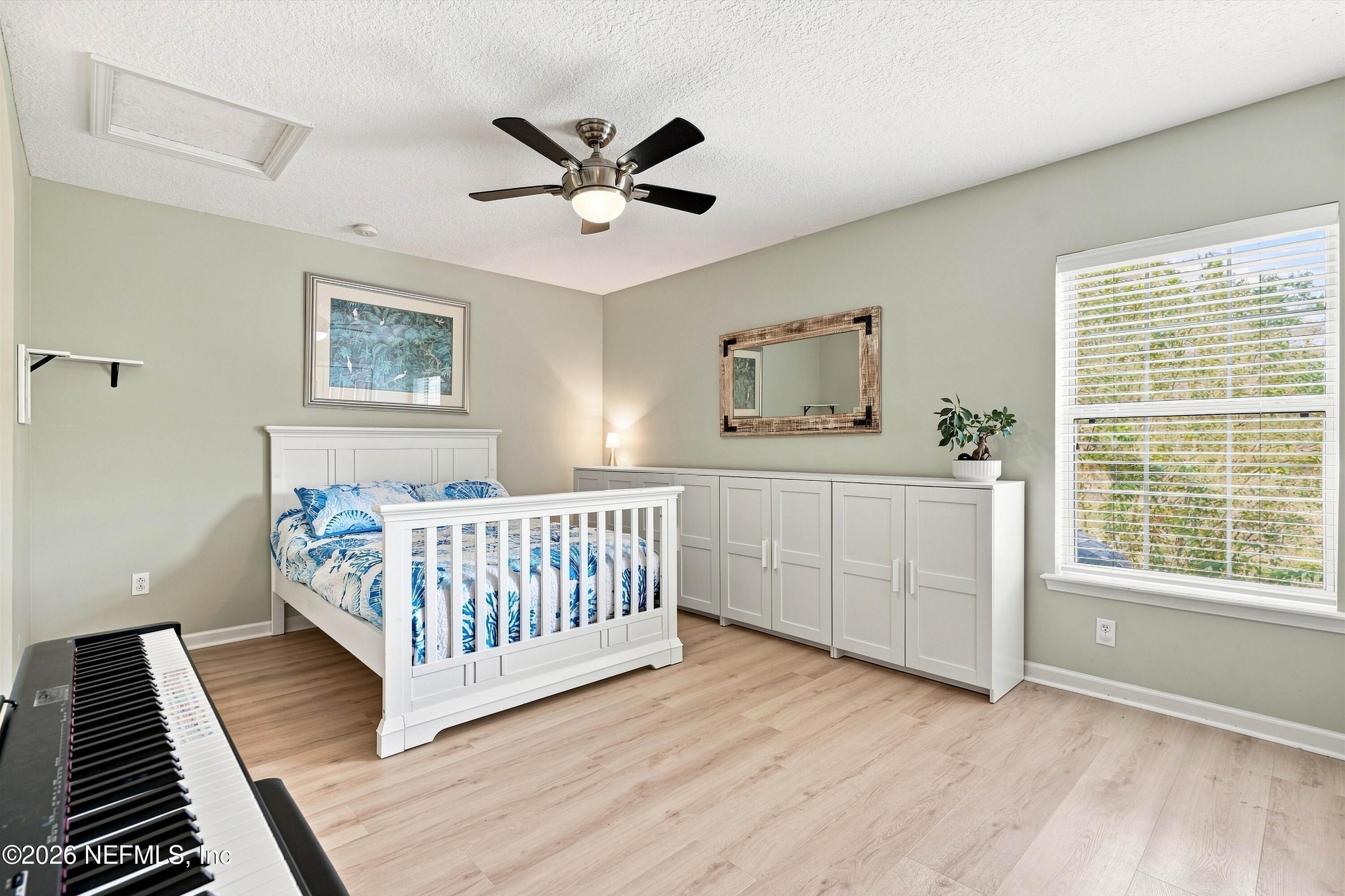 570 SADDLESTONE Drive, St. Johns