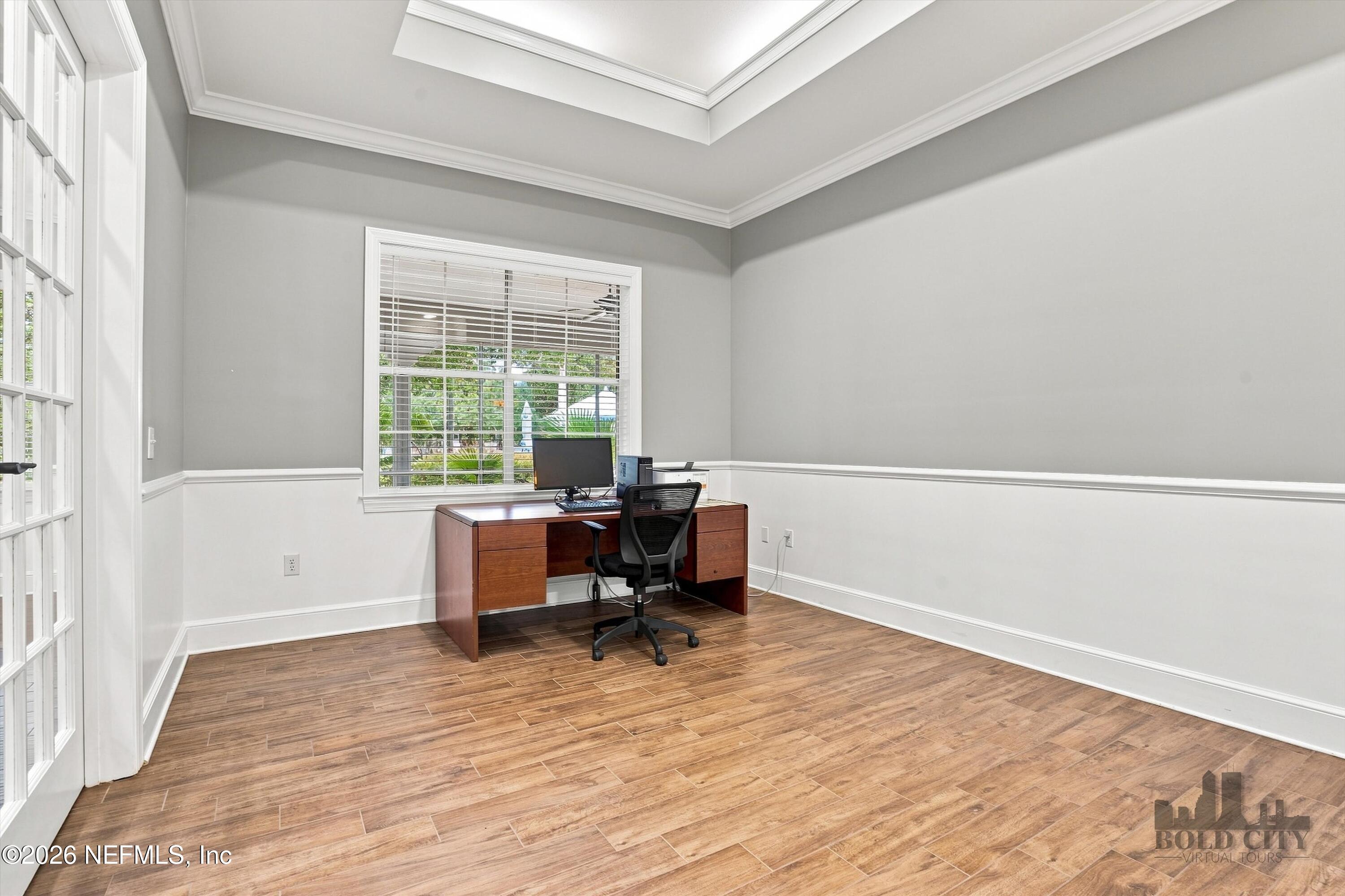 10075 GATE Parkway 701
