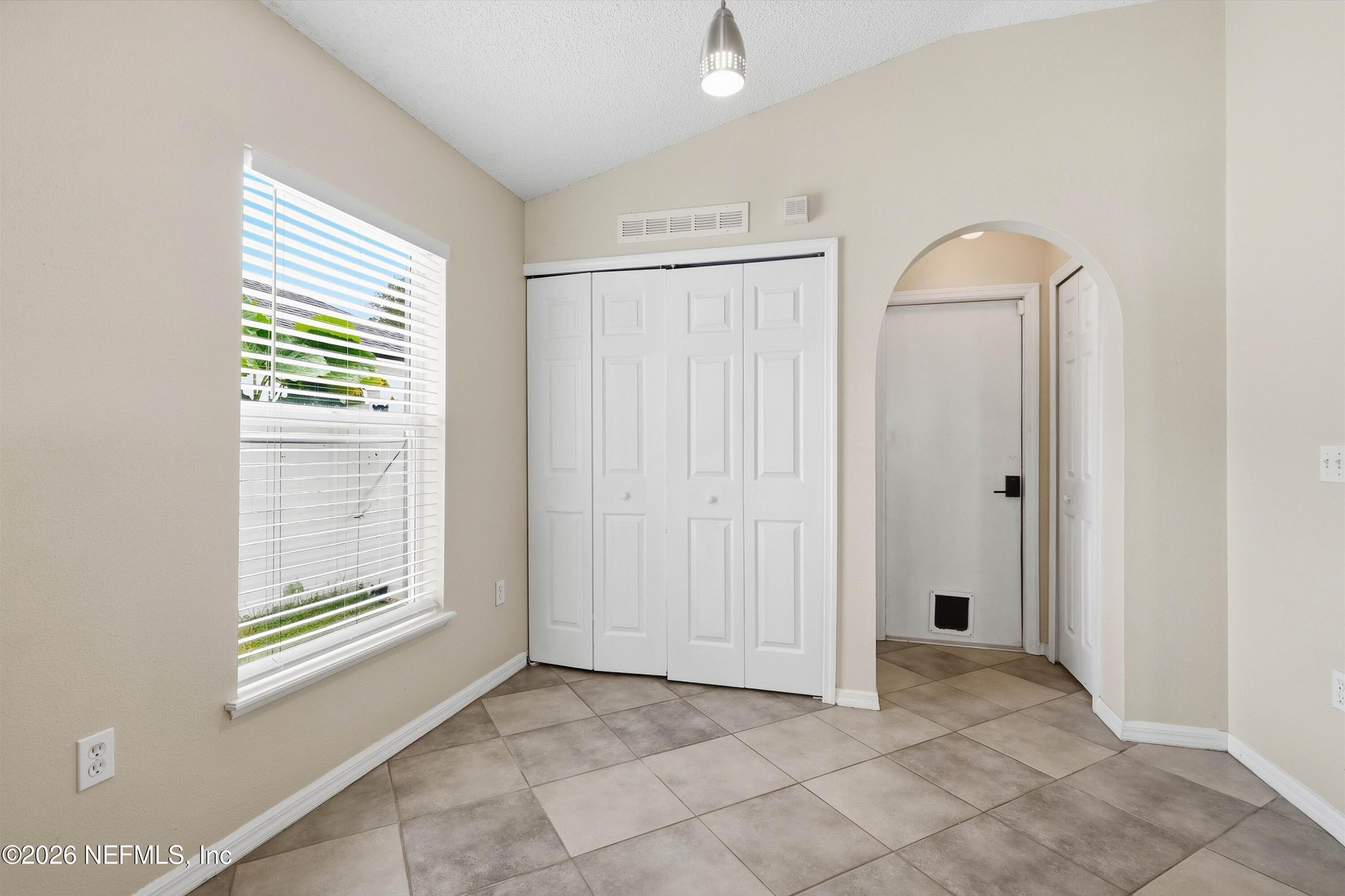 5571 WESTLAND STATION Road
