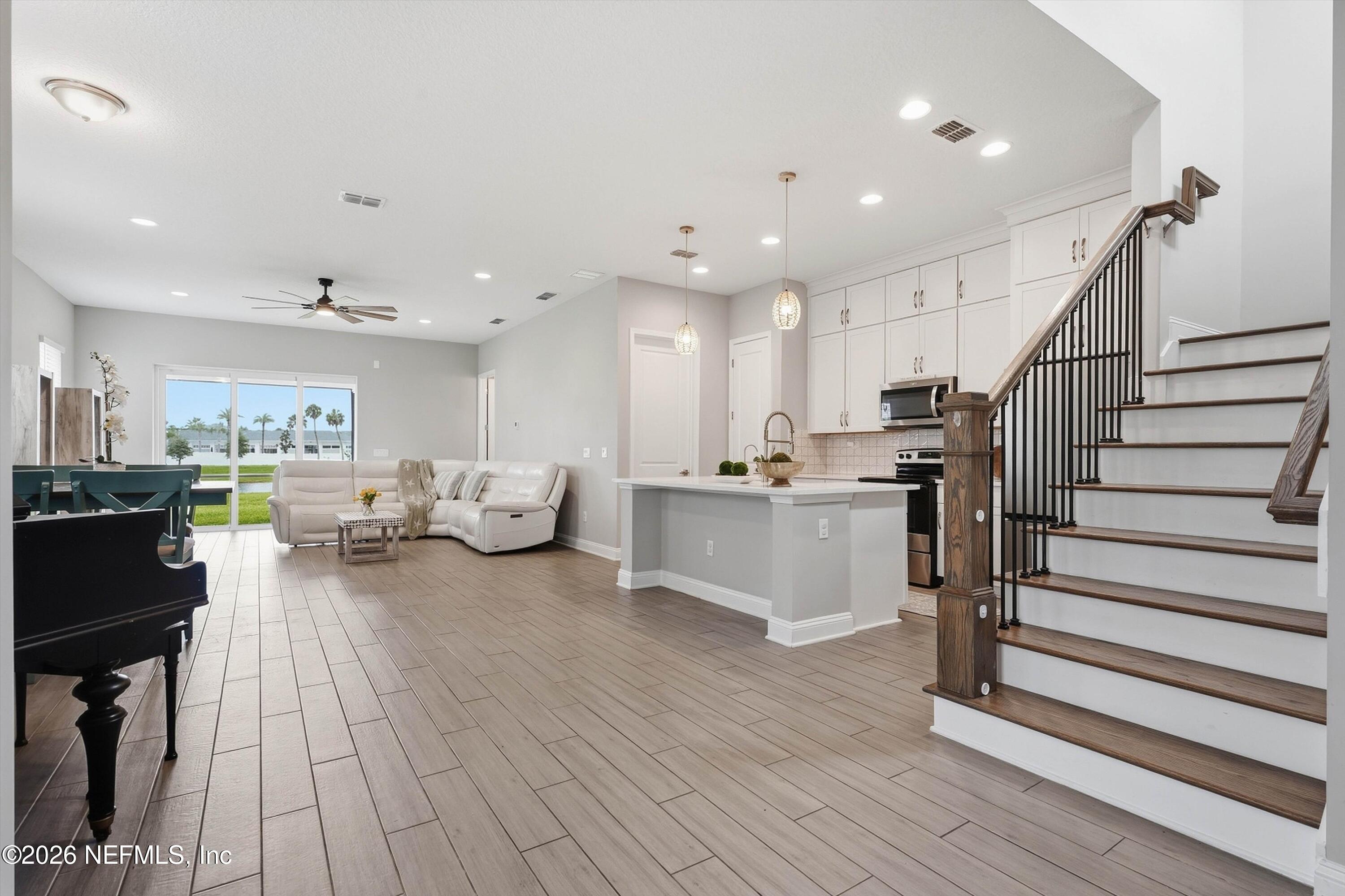 385 RUM RUNNER Way, St. Johns