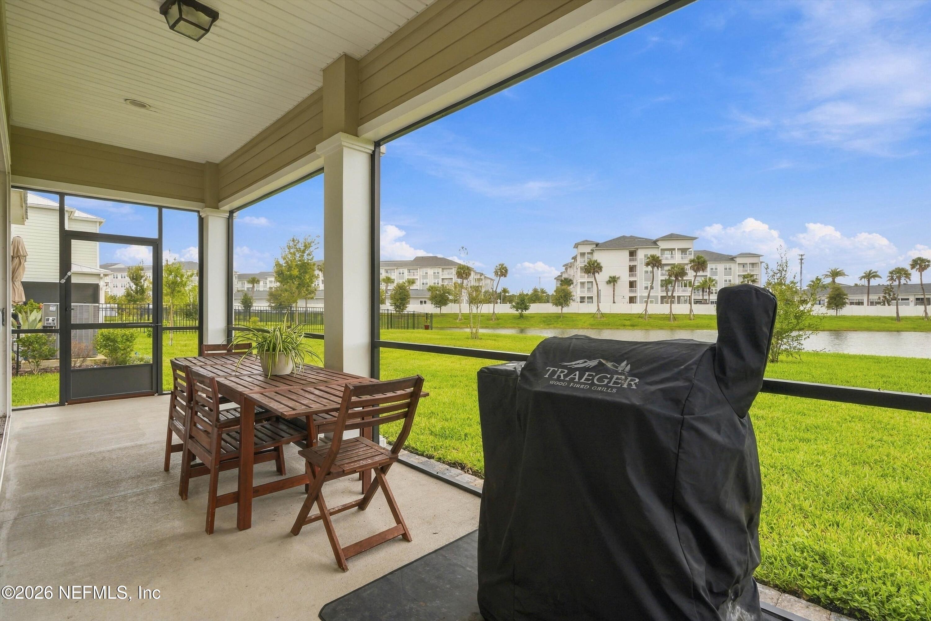 385 RUM RUNNER Way, St. Johns
