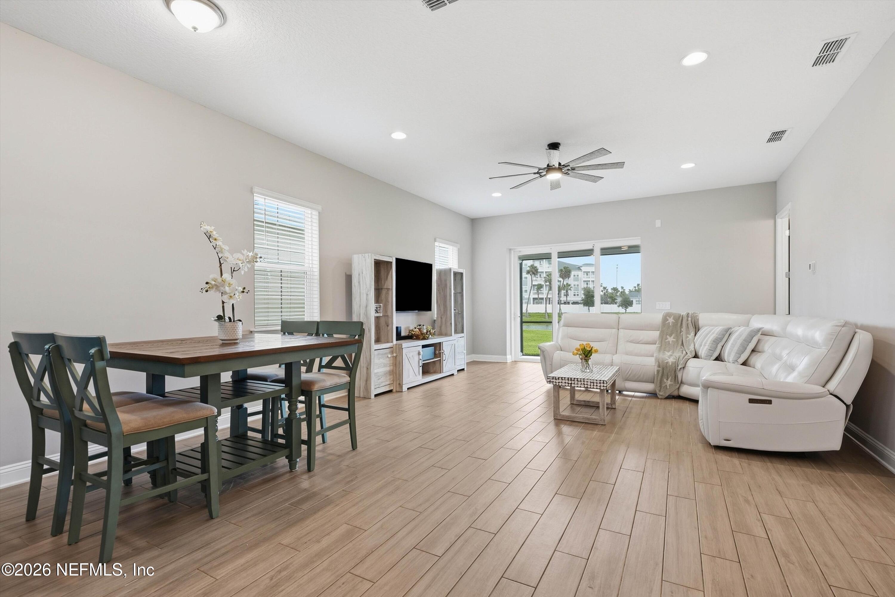 385 RUM RUNNER Way, St. Johns