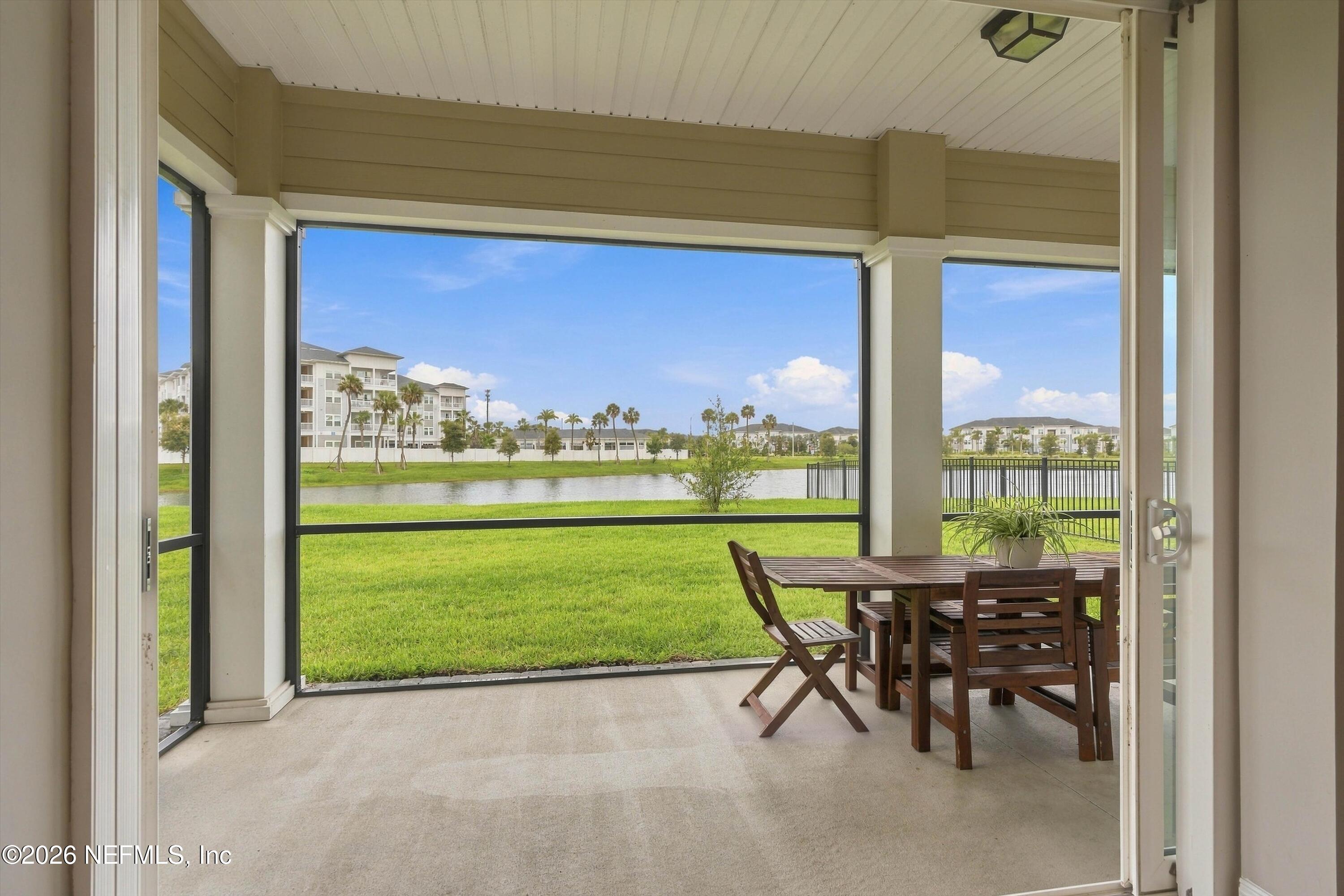 385 RUM RUNNER Way, St. Johns