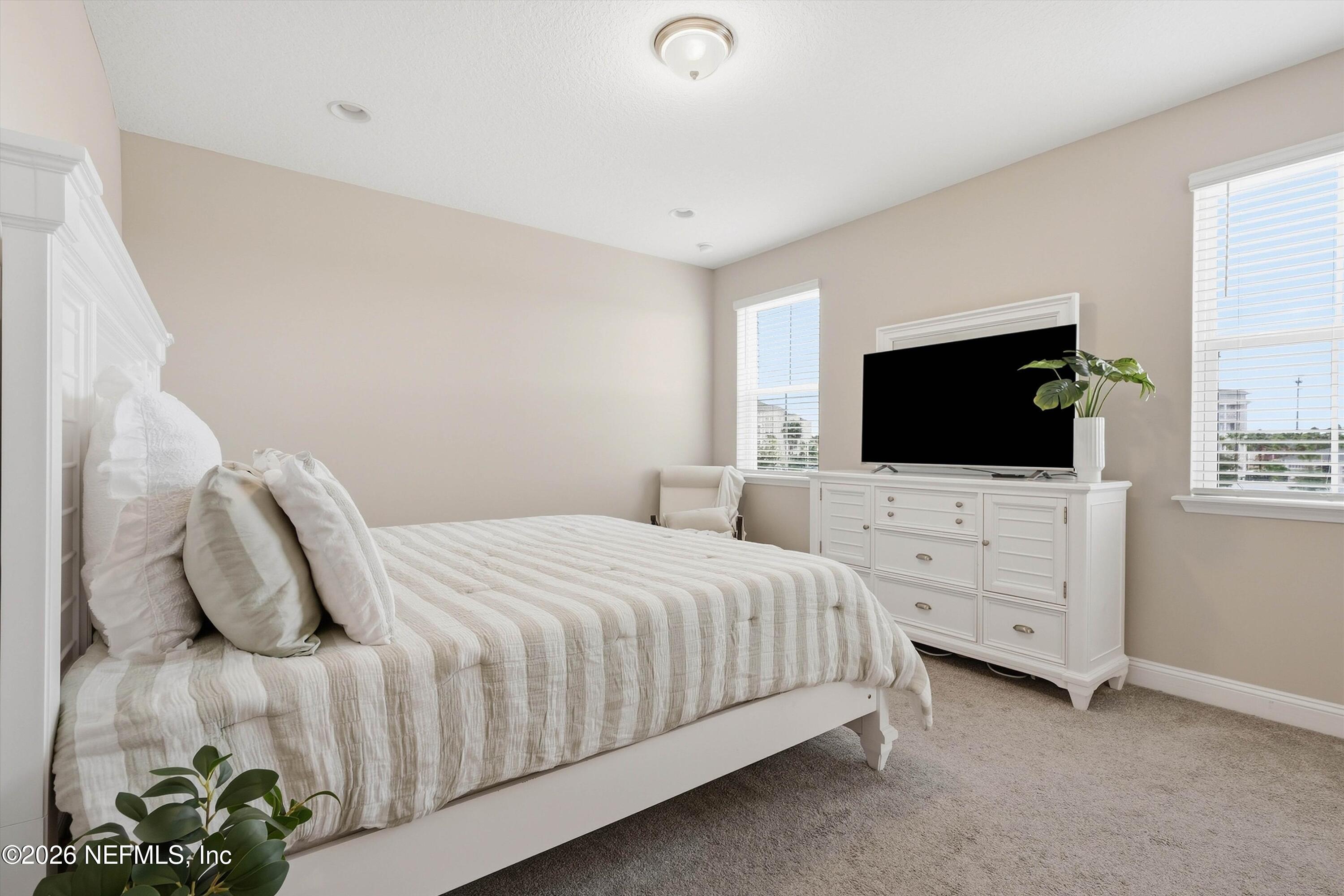 385 RUM RUNNER Way, St. Johns