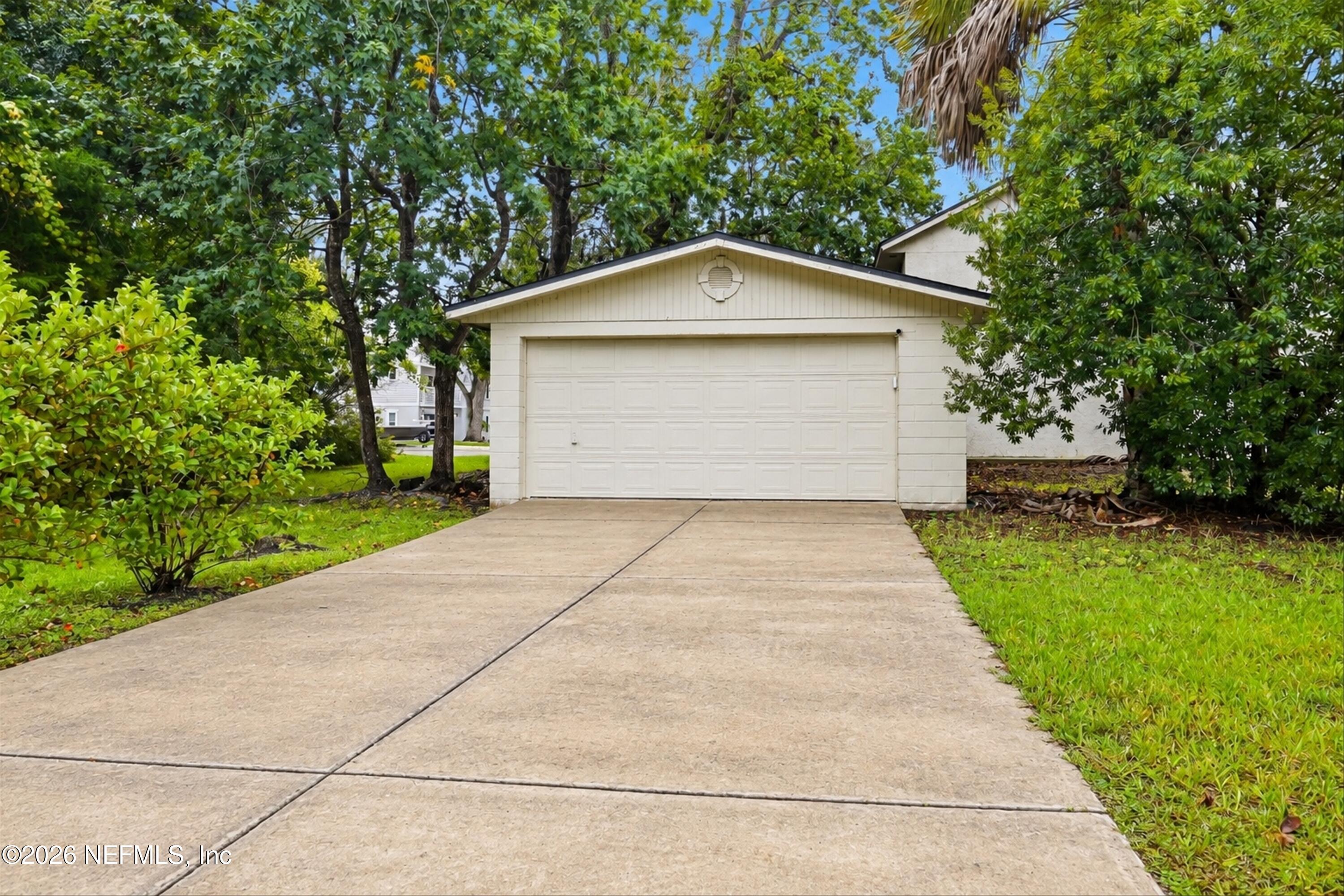 2531 WATERS EDGE Drive