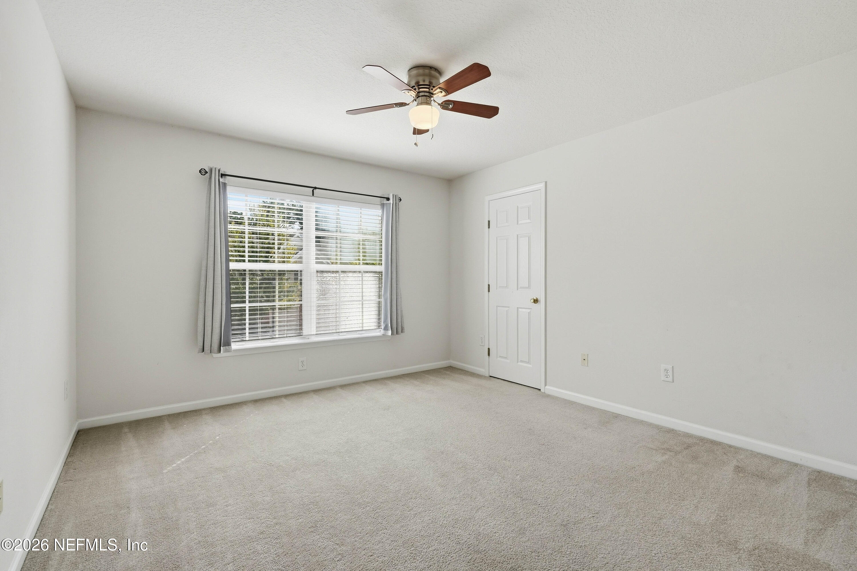 11052 E CASTLEMAIN Circle