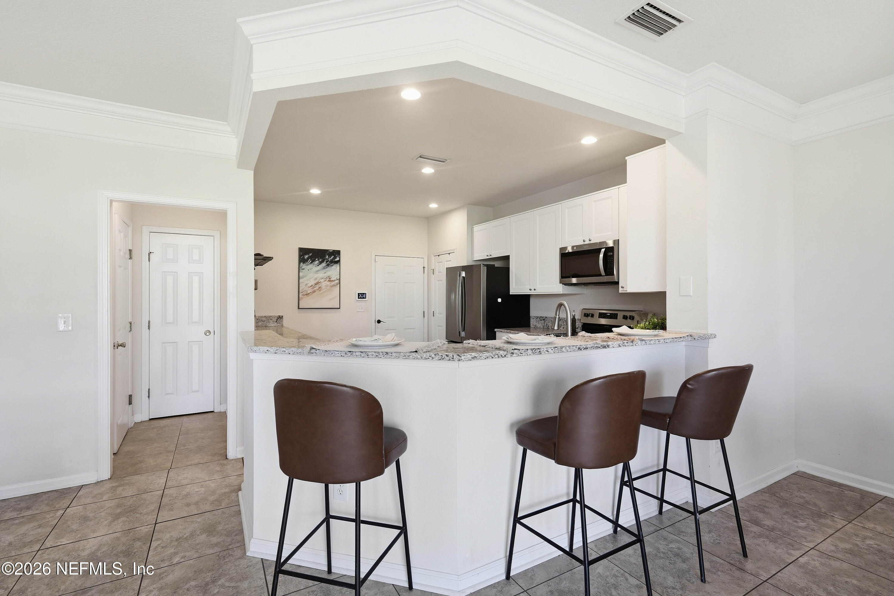 11052 E CASTLEMAIN Circle