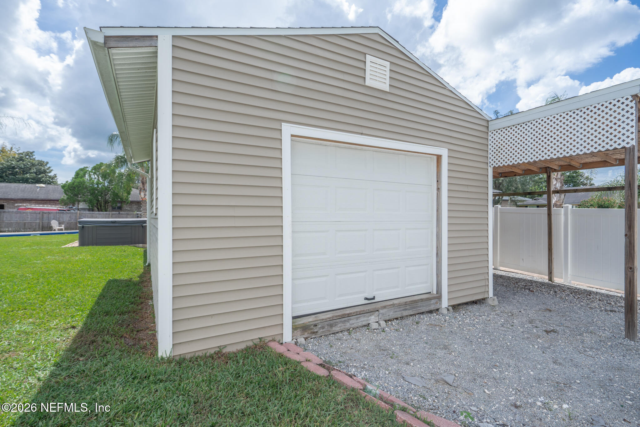 377 FOXRIDGE Road