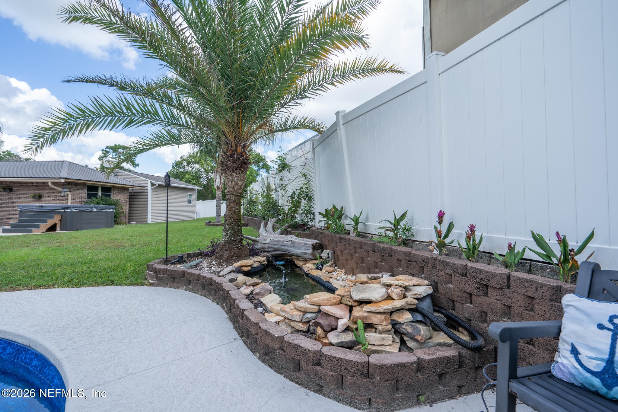 377 FOXRIDGE Road