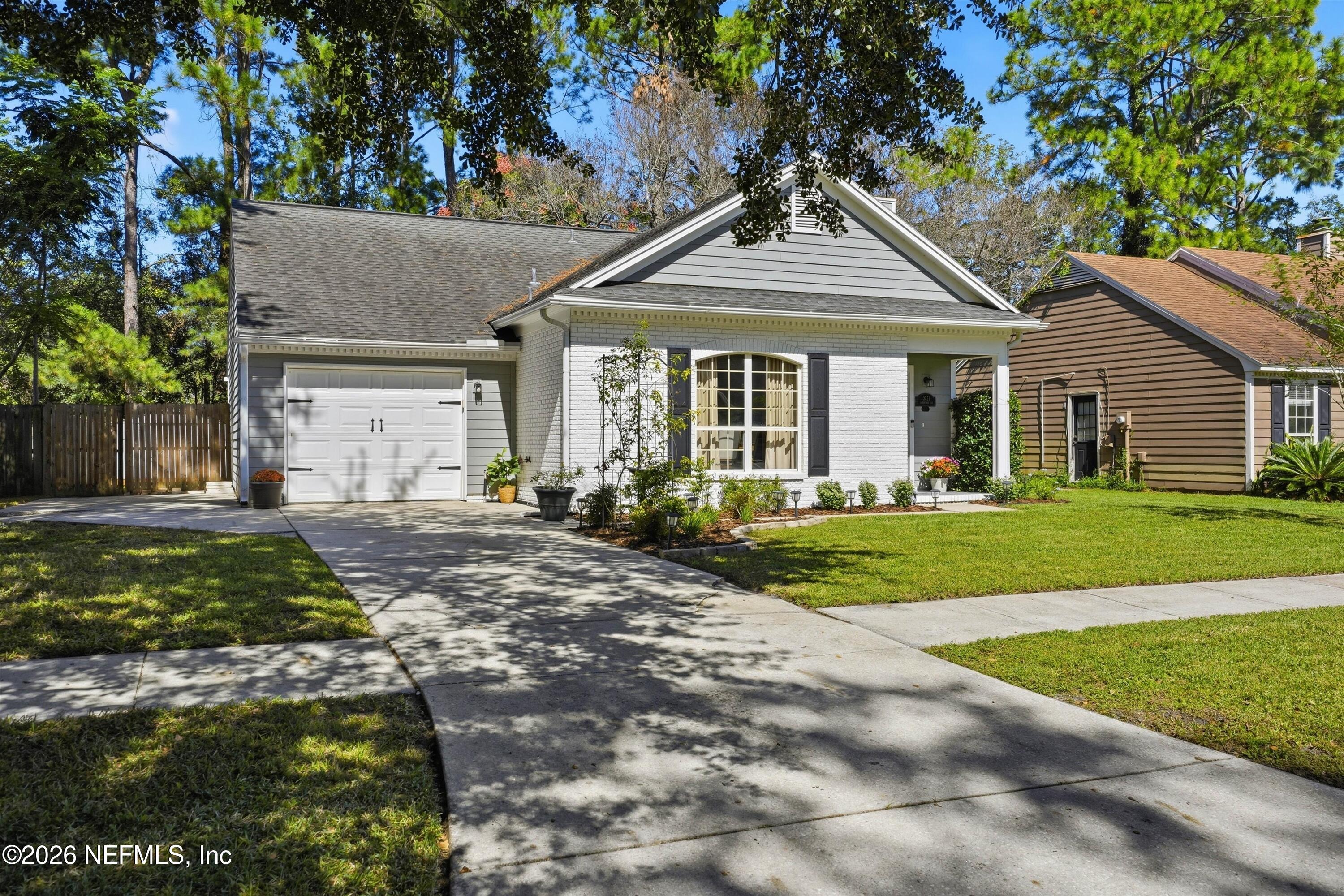 3721 JAMESTOWN Lane