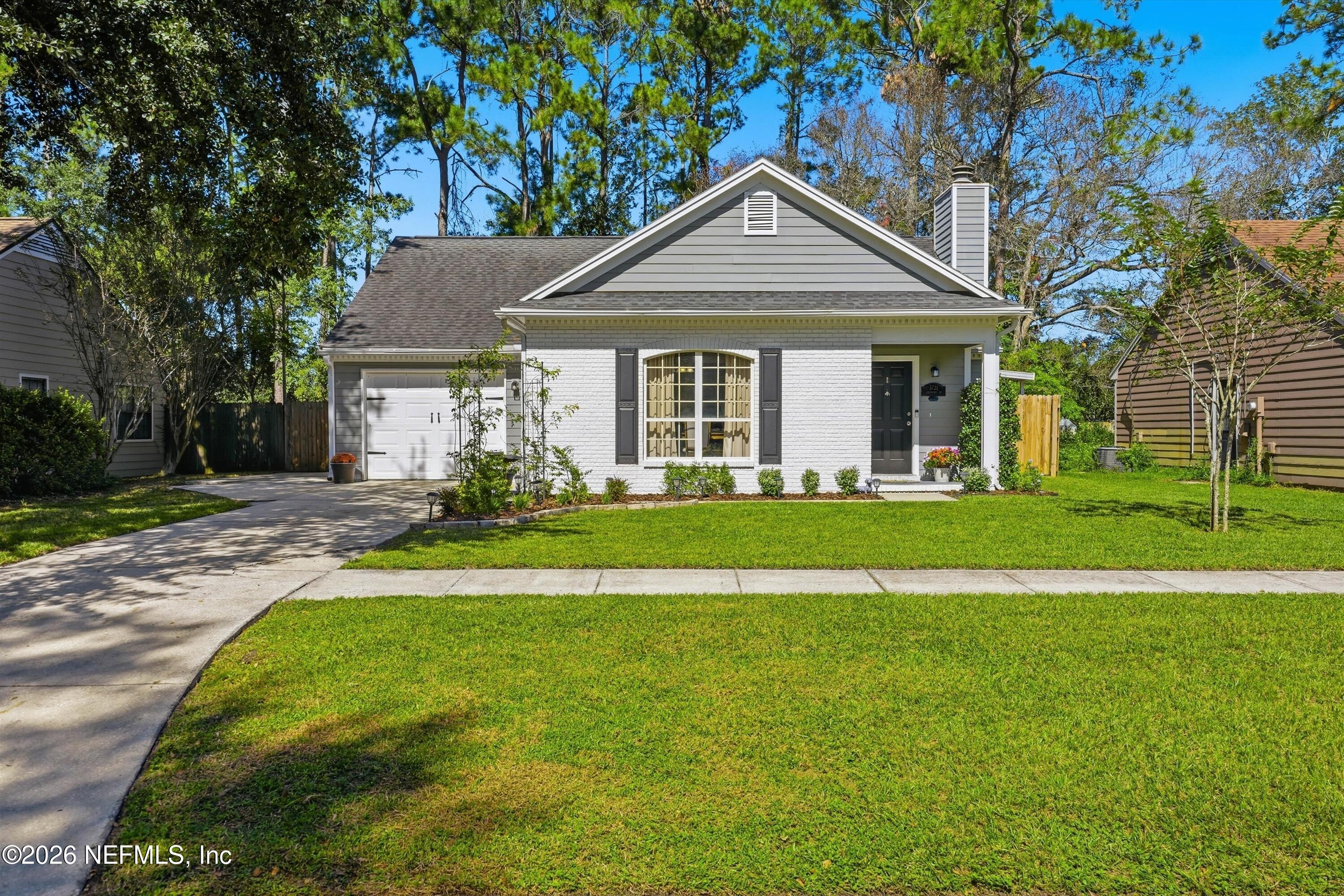 3721 JAMESTOWN Lane