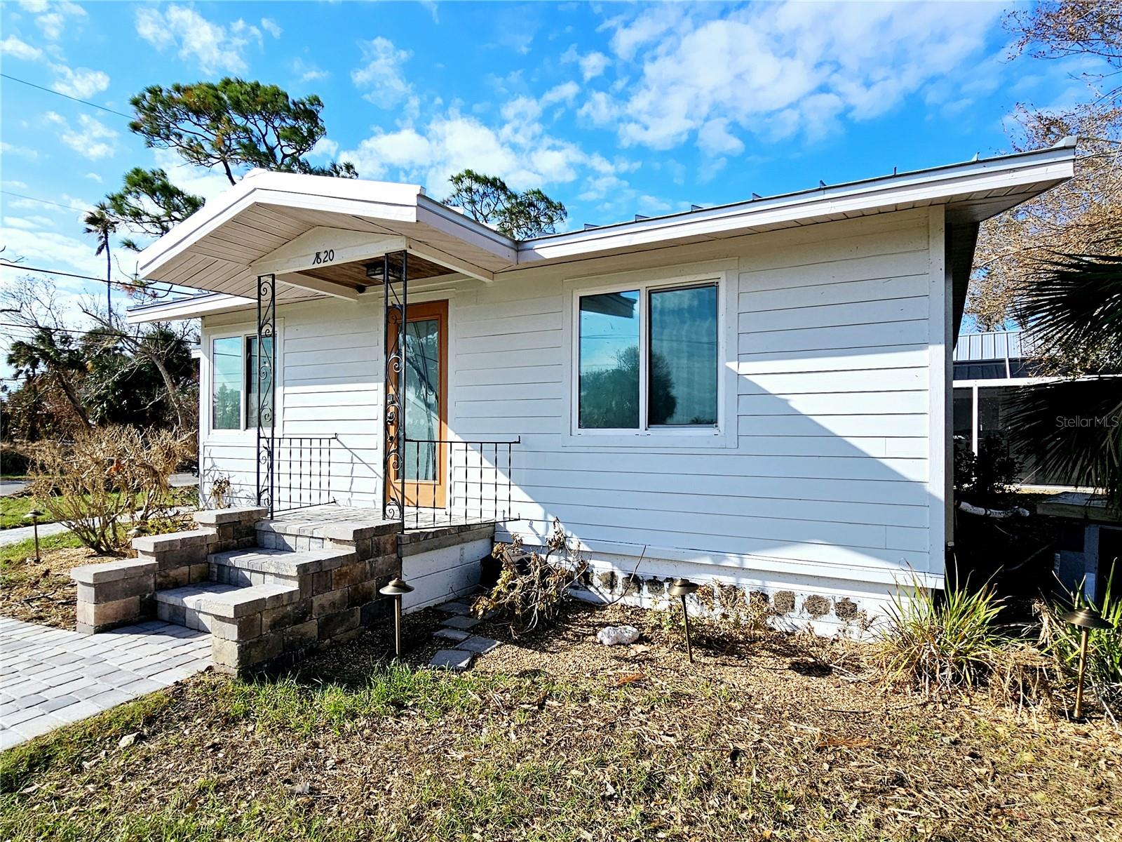 1820 NEW POINT COMFORT RD