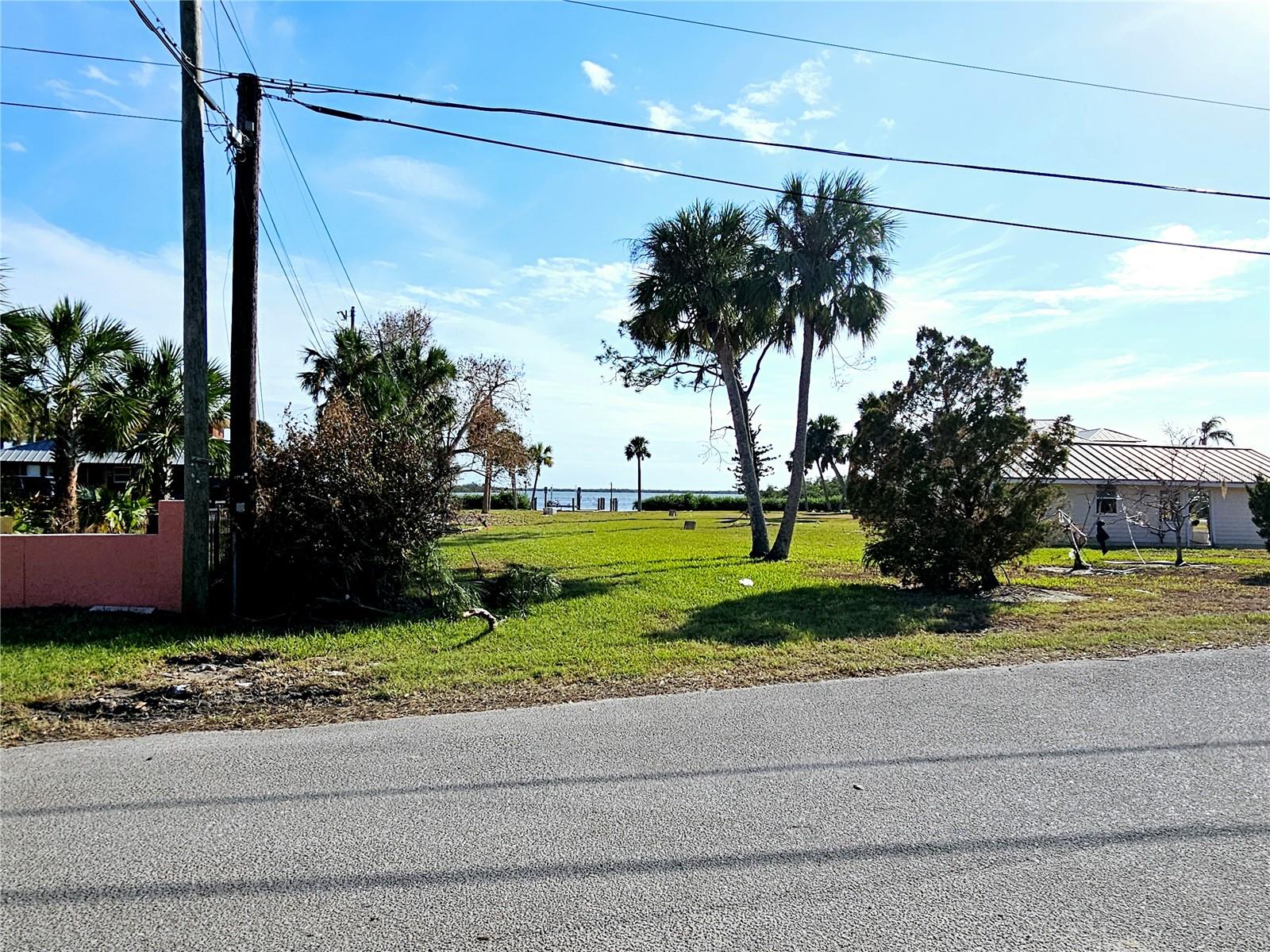 1820 NEW POINT COMFORT RD