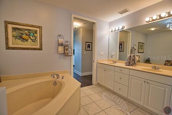 11220 HACIENDA DEL MAR BLVD #204