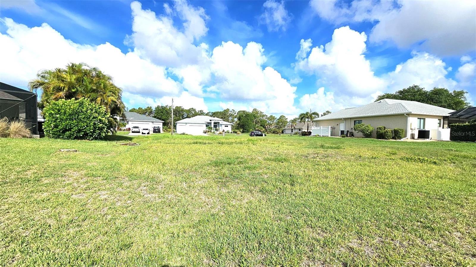 144 LONG MEADOW LN